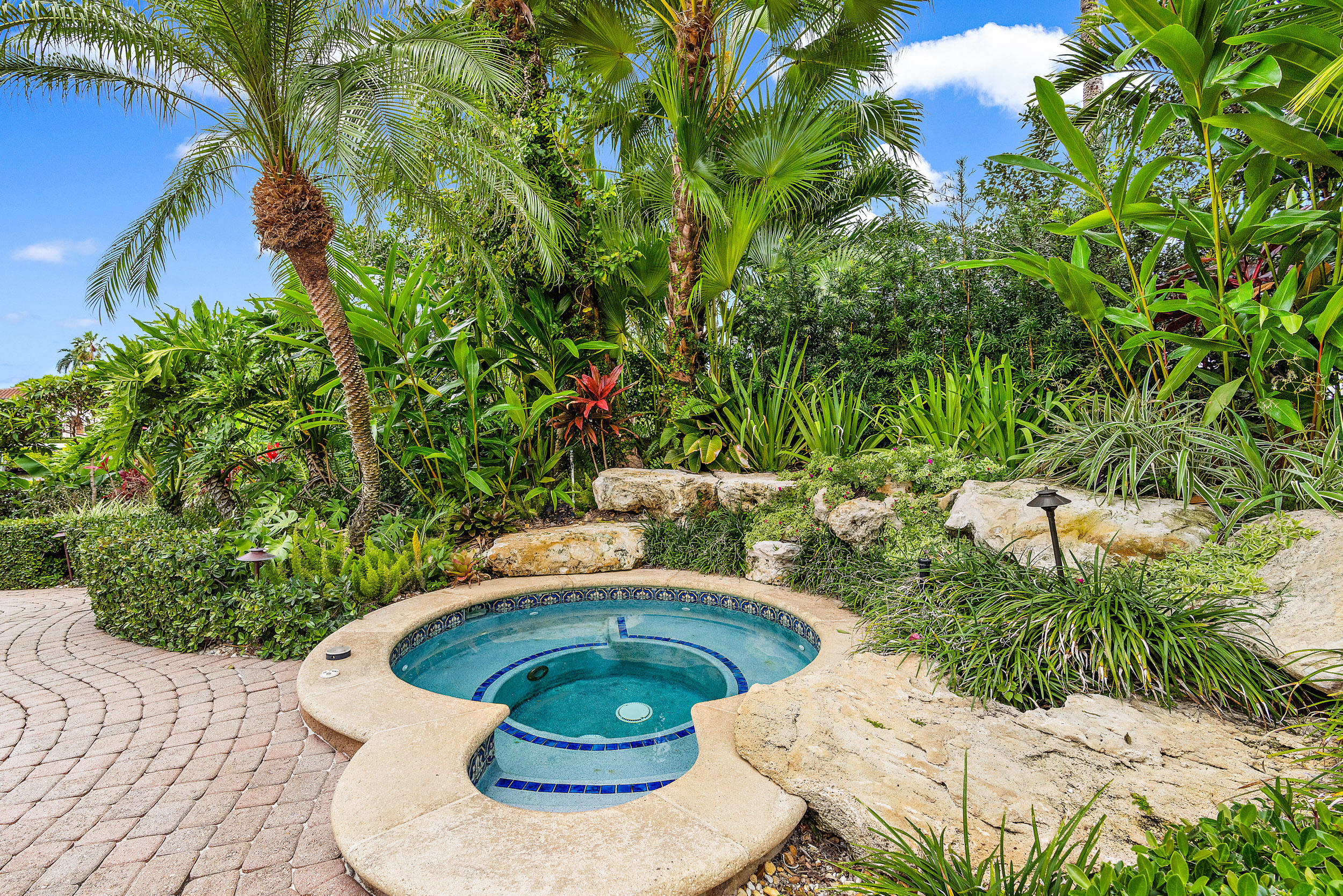 Admirals Cove - Residential