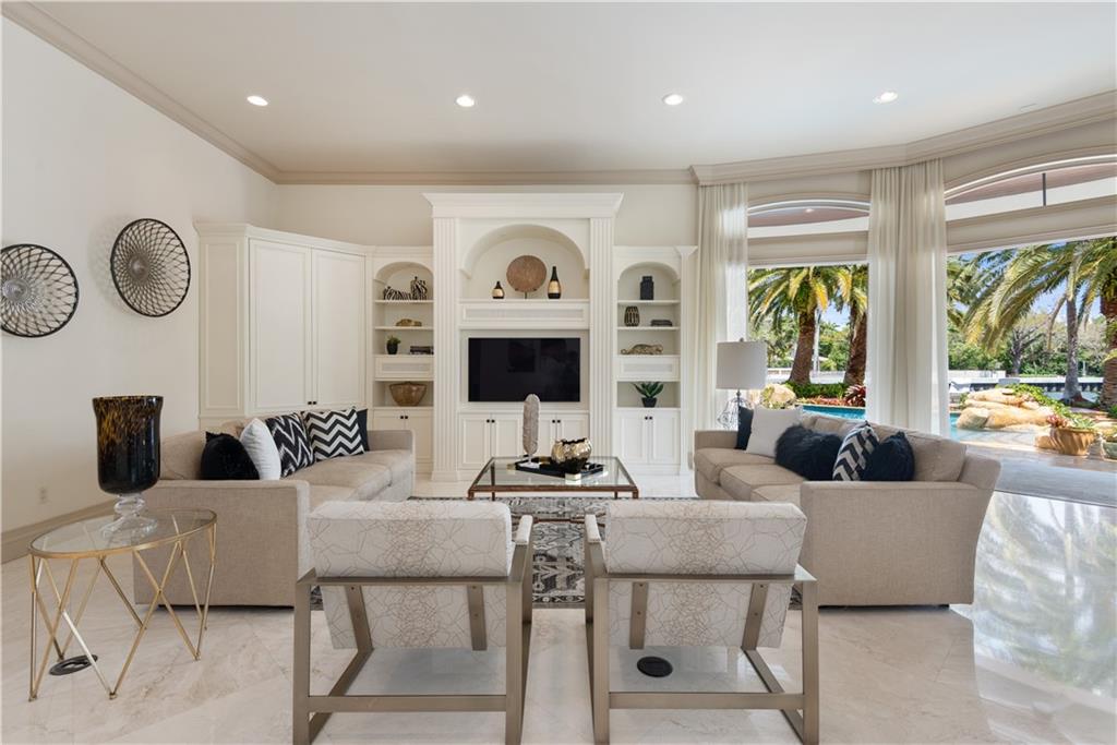 Rio Vista Isles - Residential