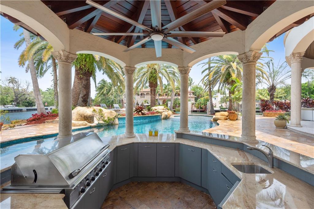 Rio Vista Isles - Residential