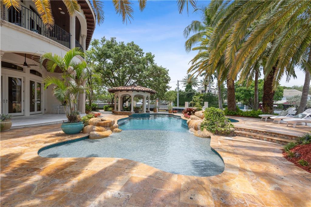Rio Vista Isles - Residential