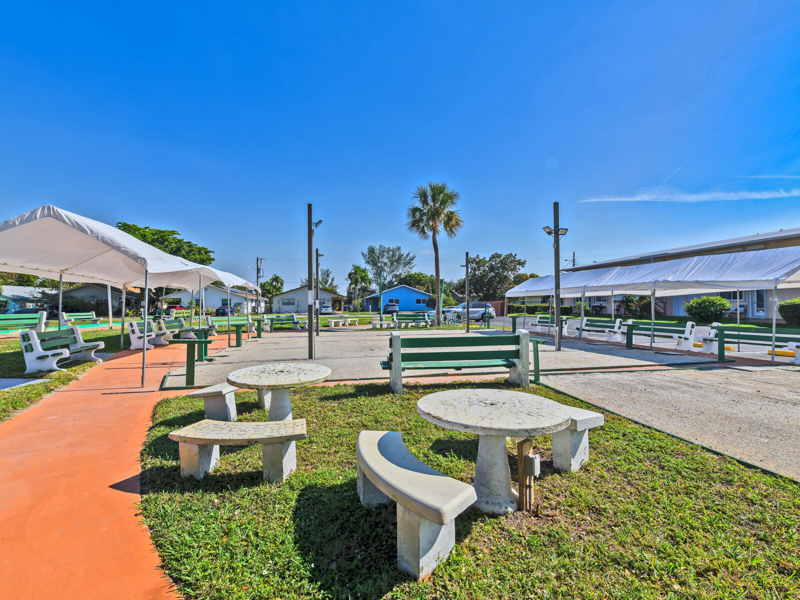 ROLEN LAKE GARDENS CO-OP - Residential