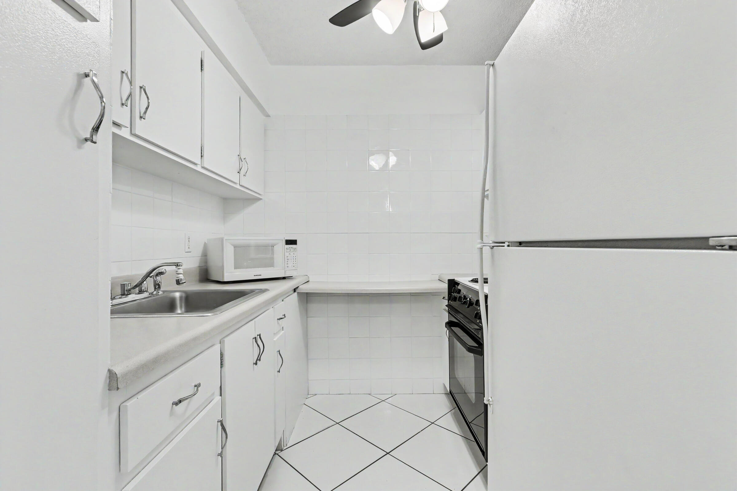 ROLEN LAKE GARDENS CO-OP - Residential