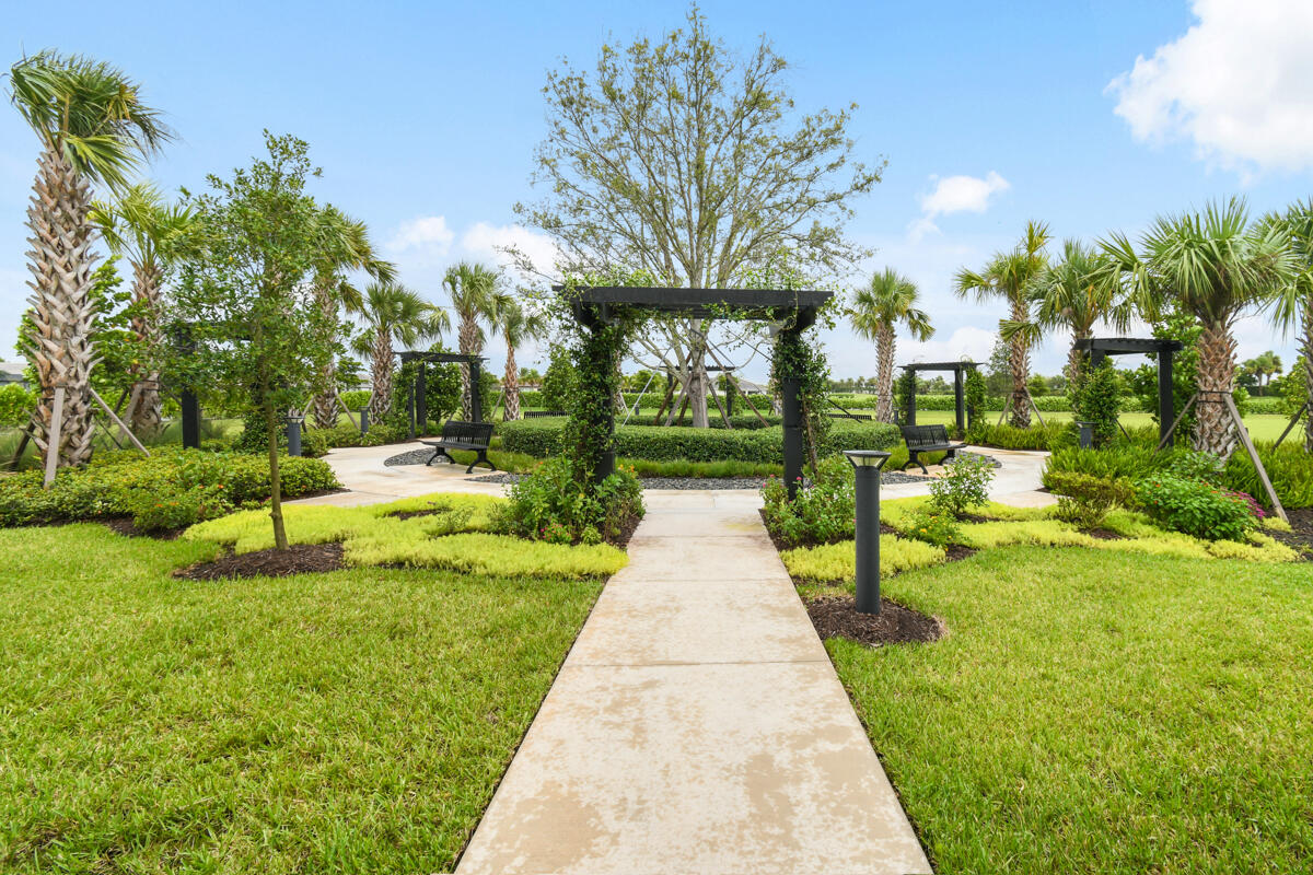 RIVERLAND At Valencia Parc - Residential