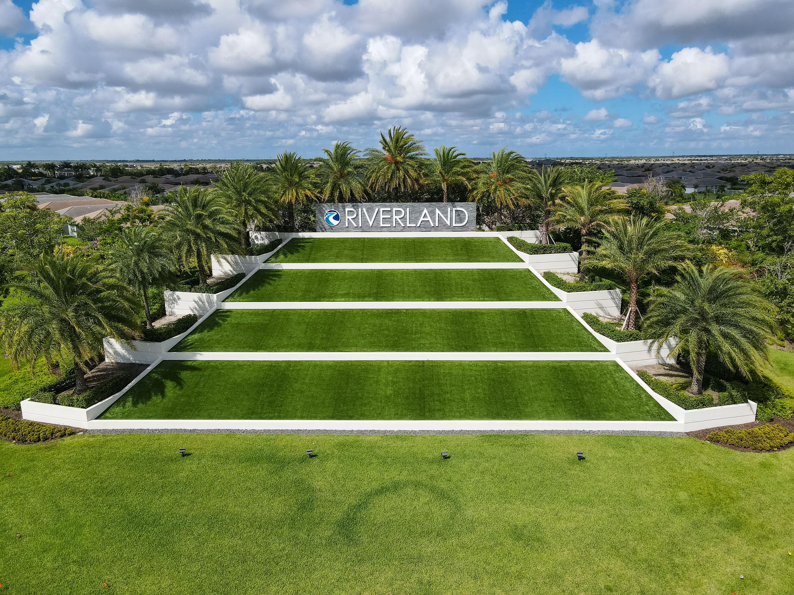 RIVERLAND At Valencia Parc - Residential