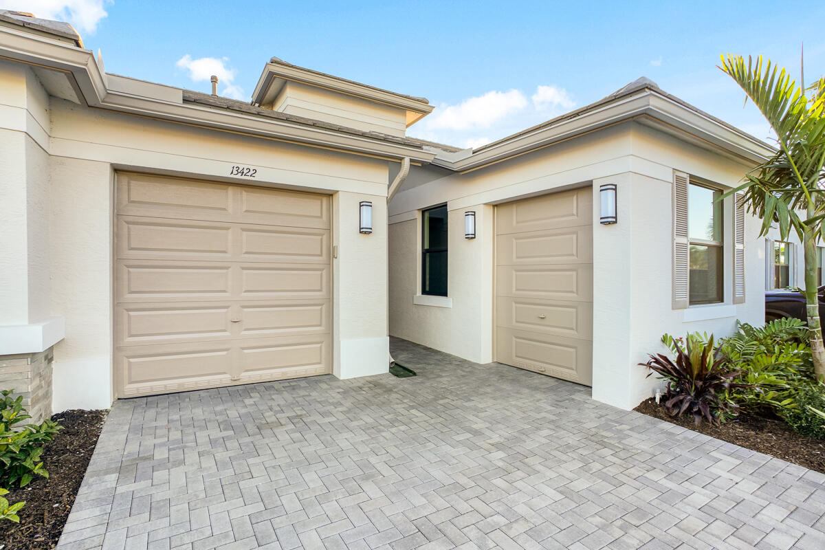 RIVERLAND At Valencia Parc - Residential