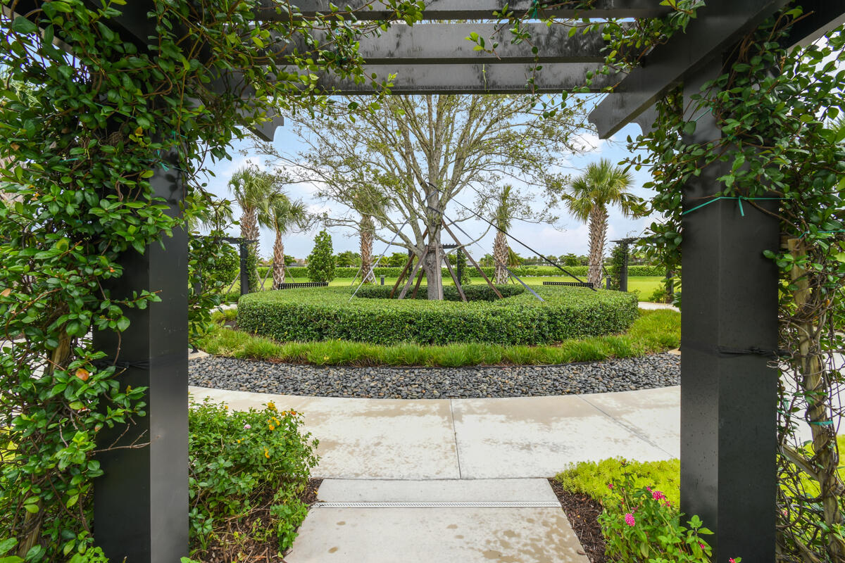 RIVERLAND At Valencia Parc - Residential