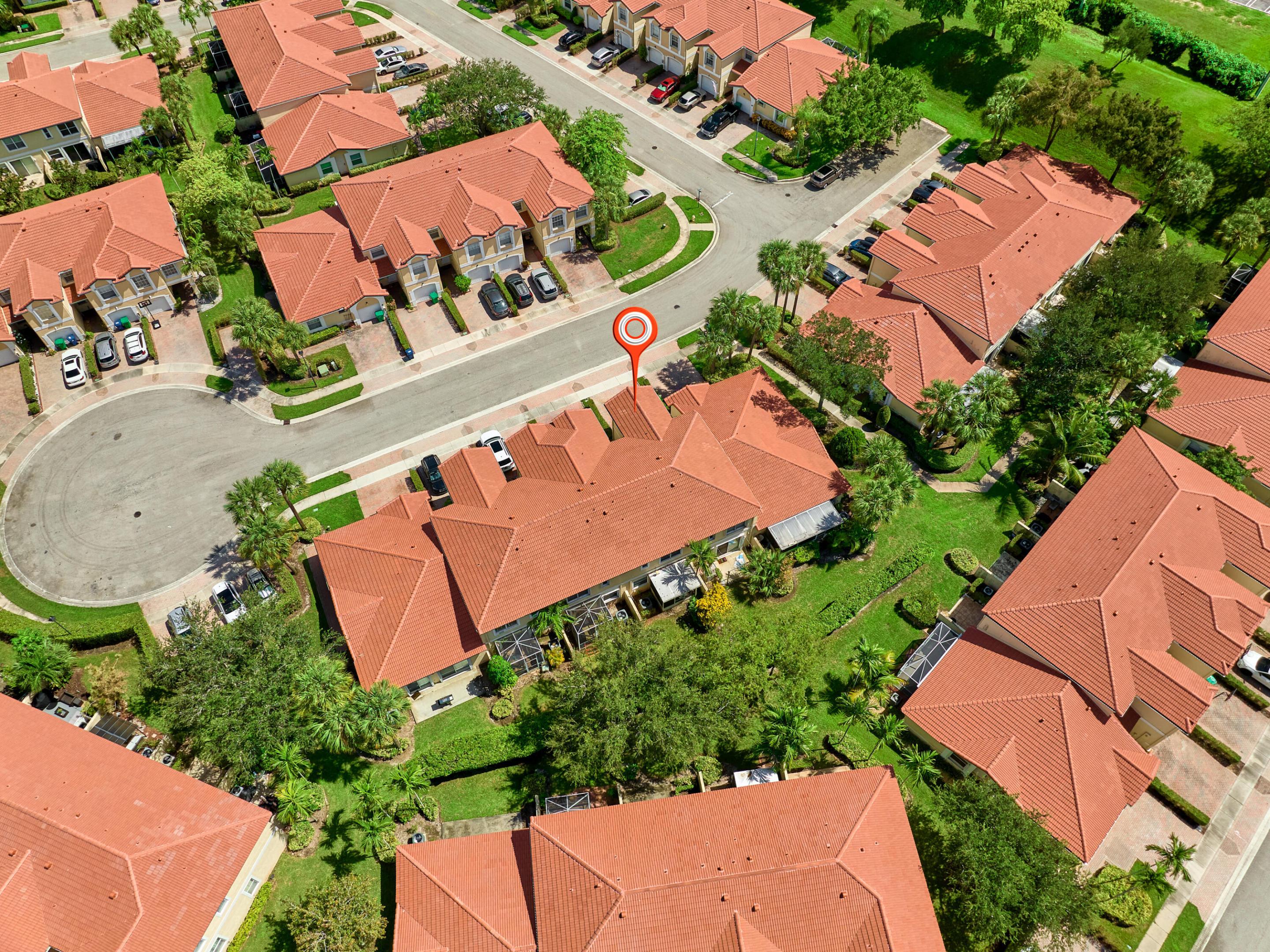 WYNDHAM LAKES EAST - Residential