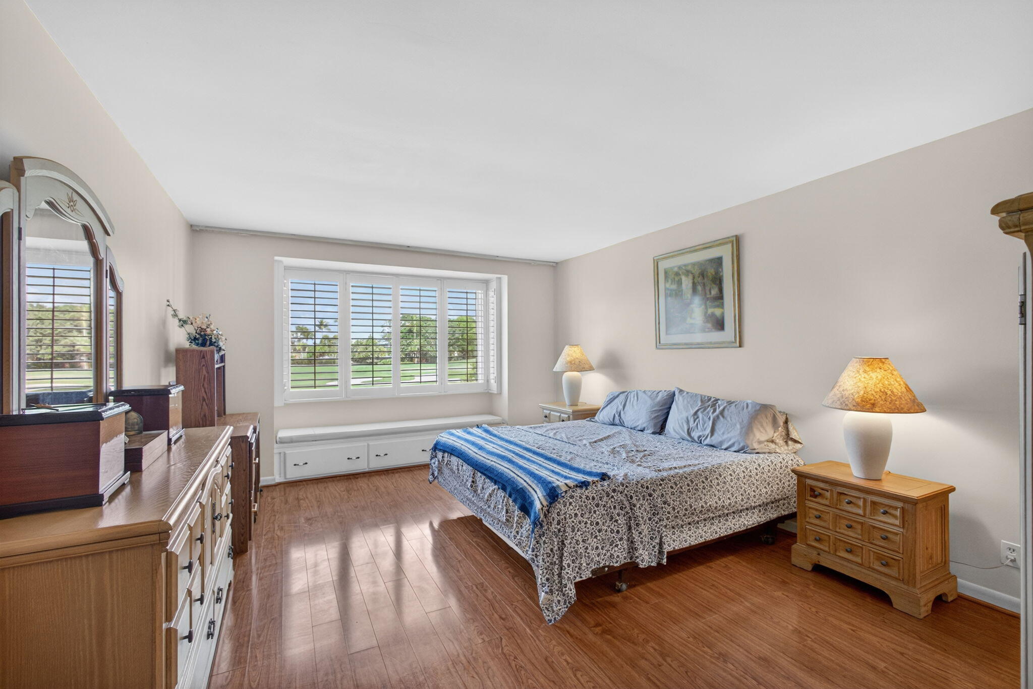 LONGWOOD 2 CONDO - Residential