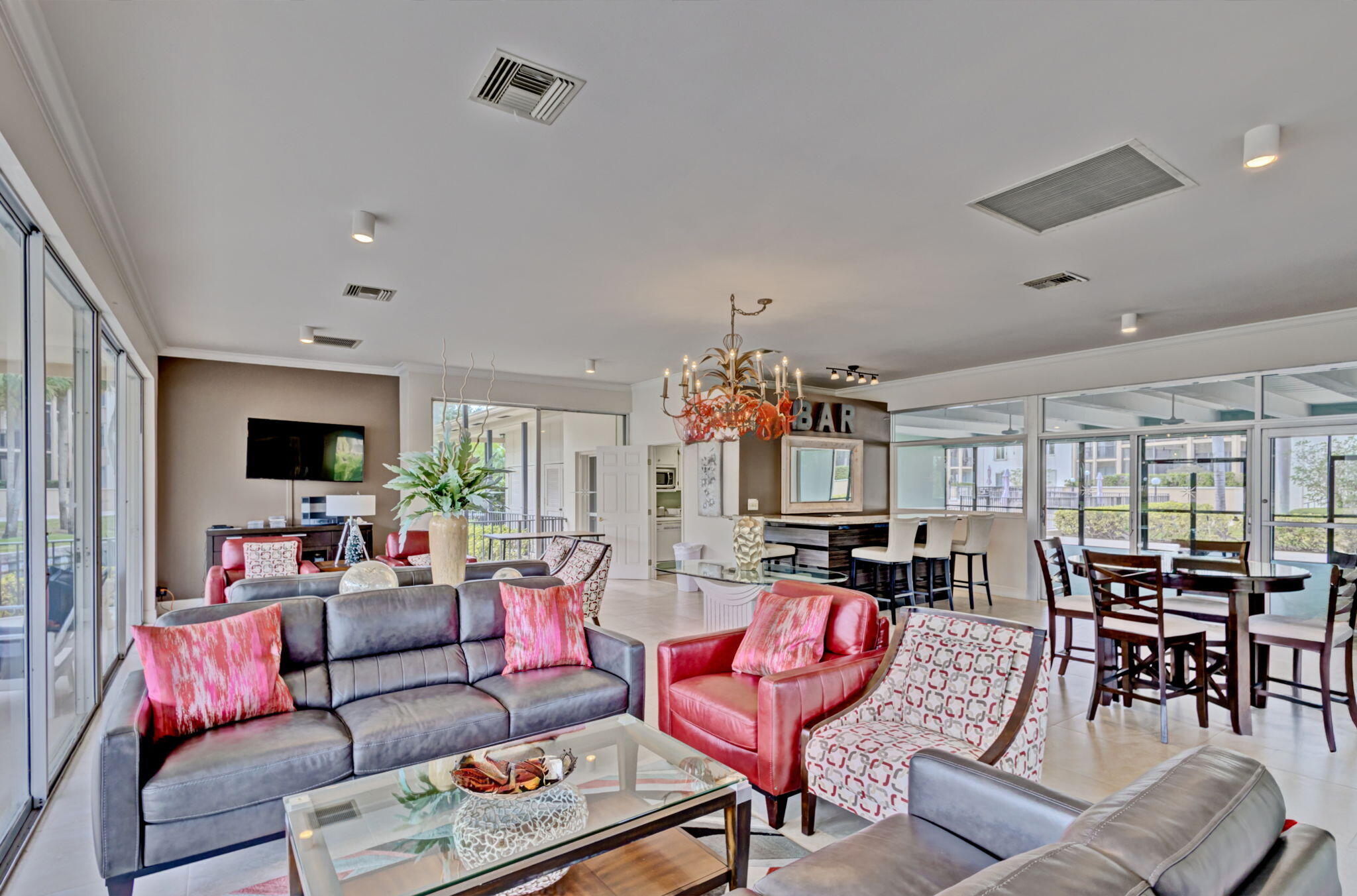 LONGWOOD 2 CONDO - Residential