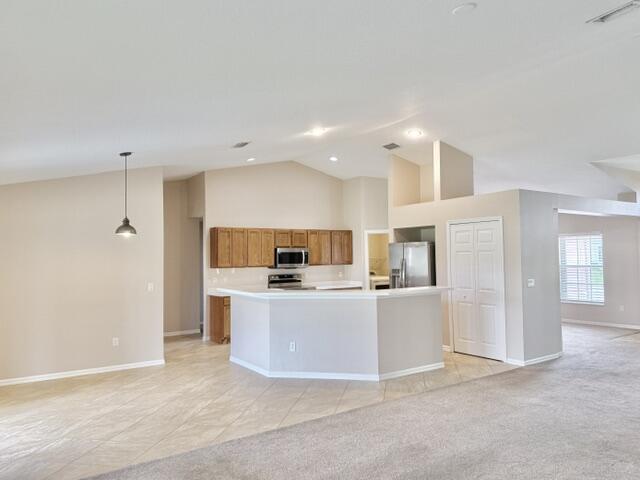 PORT ST LUCIE SECTION 27 - Residential Lease