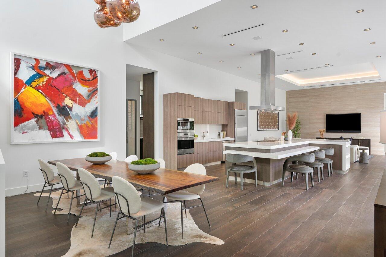 ROYAL PALM YACHT & COUNTRY CLUB - Residential