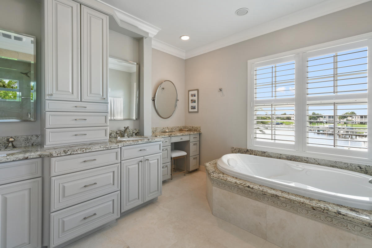 Admirals Cove - Residential