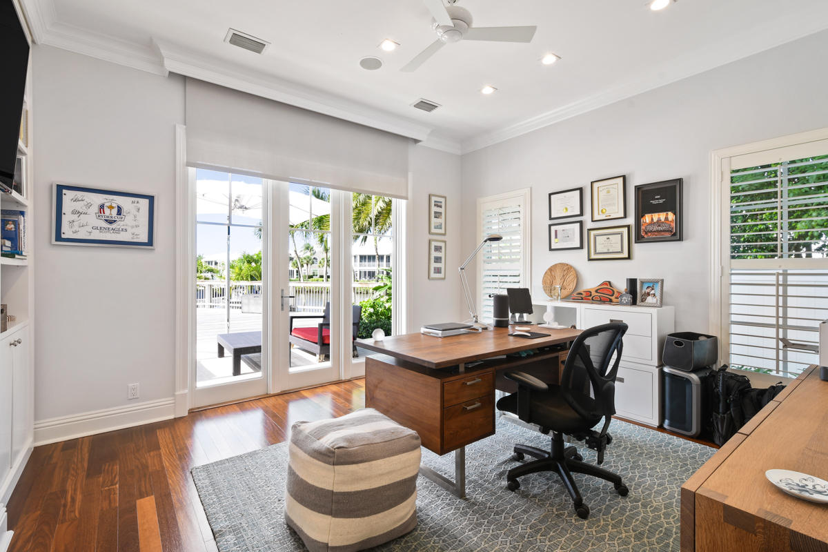 Admirals Cove - Residential