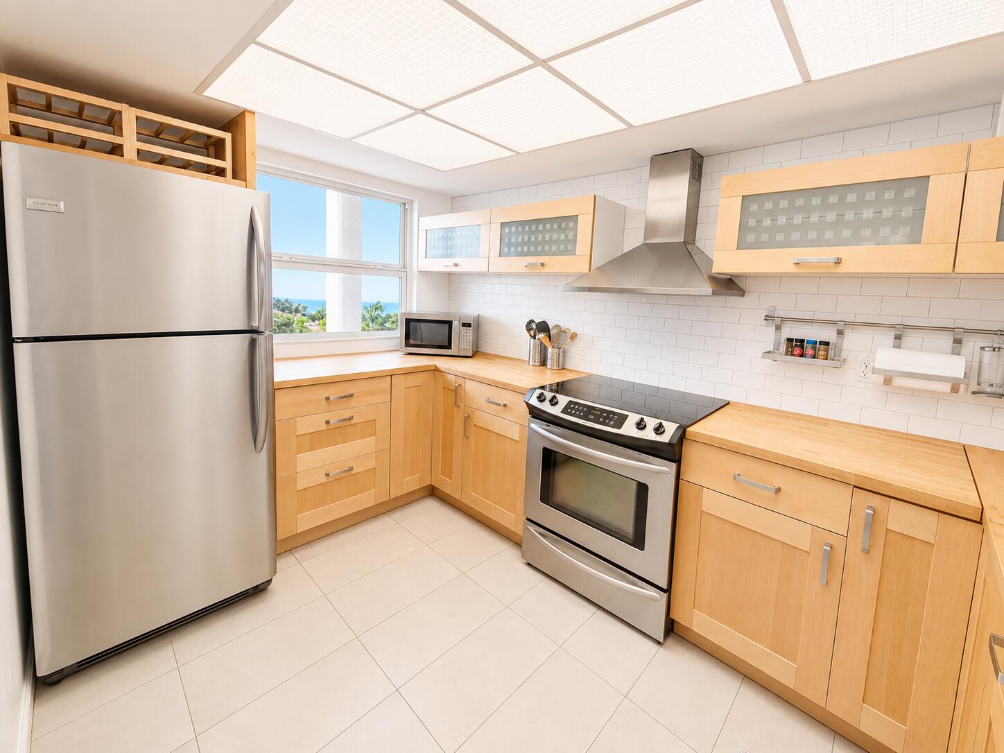 OCEAN HILLSBORO CONDO - Residential Lease