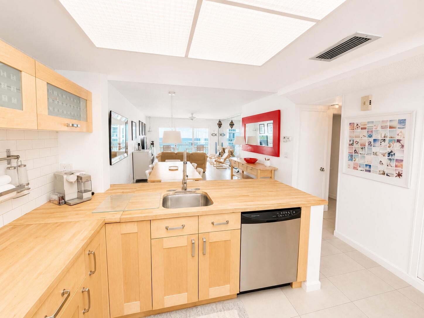 OCEAN HILLSBORO CONDO - Residential Lease