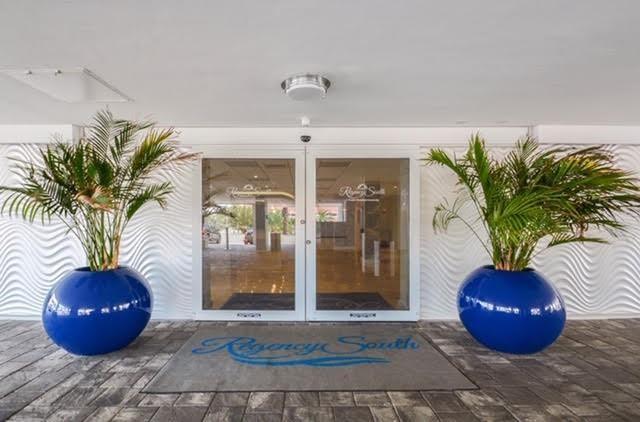 Regency Tower South - Residential