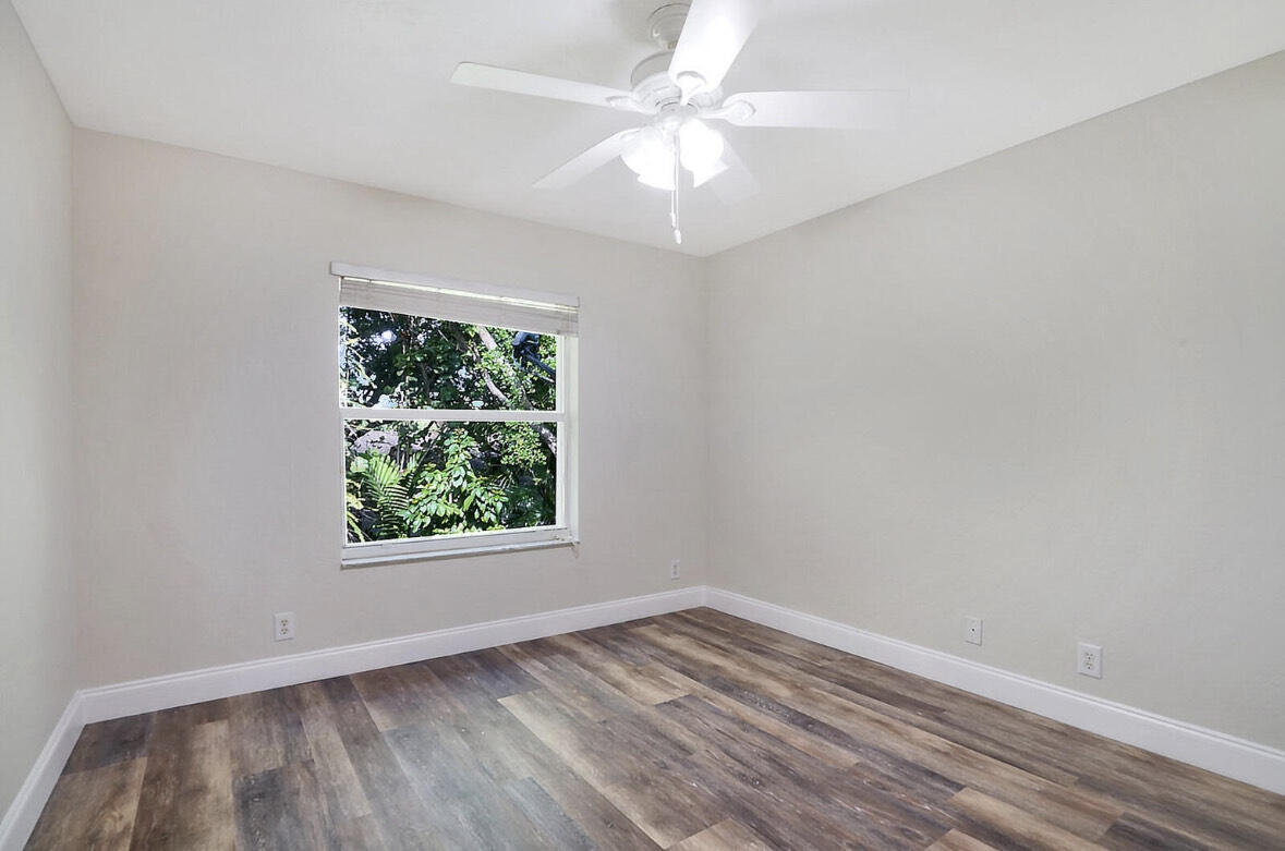 DREXEL PARK TOWNHOMES I CONDO - Residential Lease