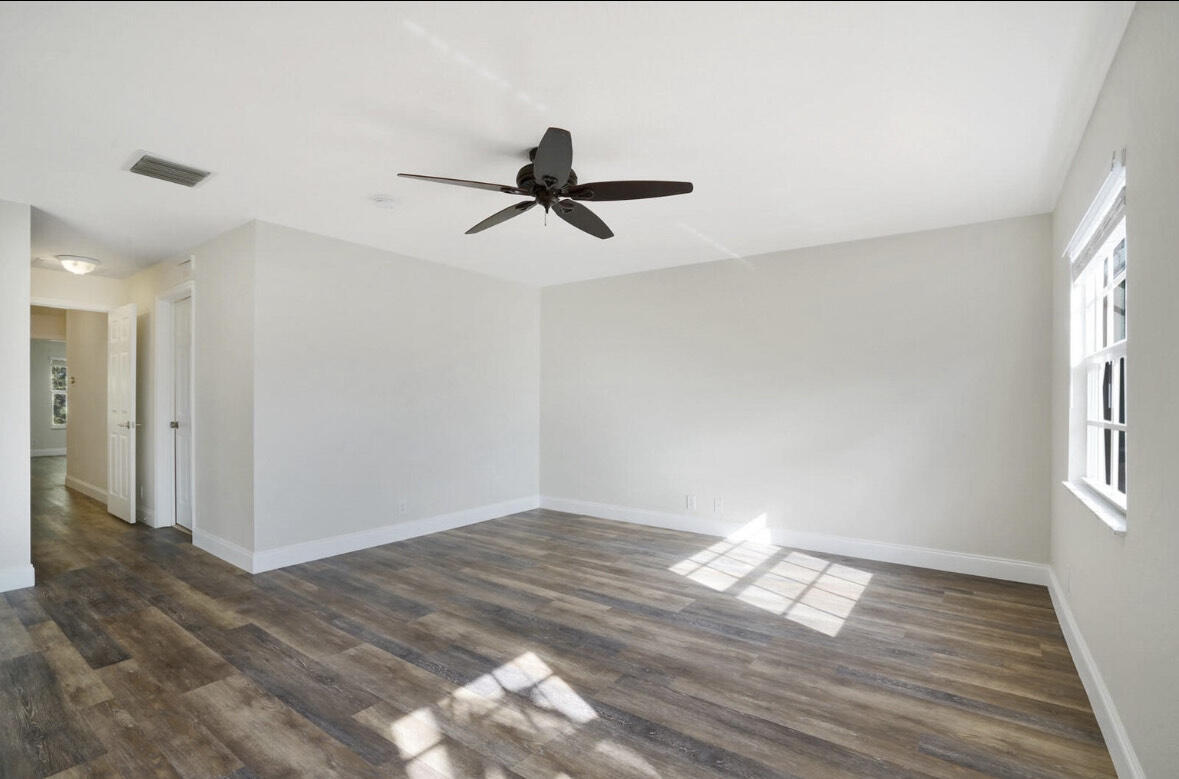 DREXEL PARK TOWNHOMES I CONDO - Residential Lease