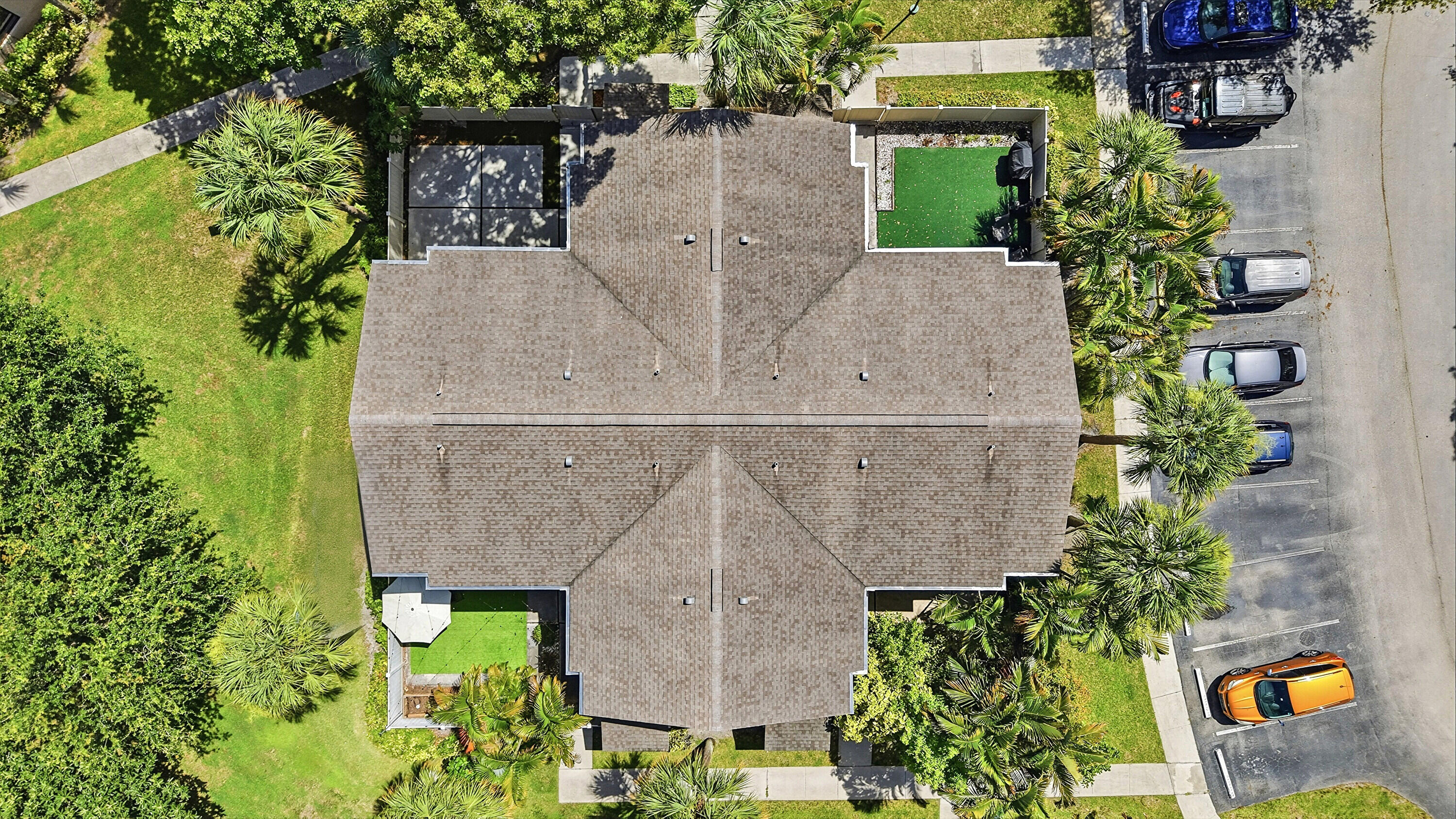 KARANDA VILLAGE V-A CONDO - Residential