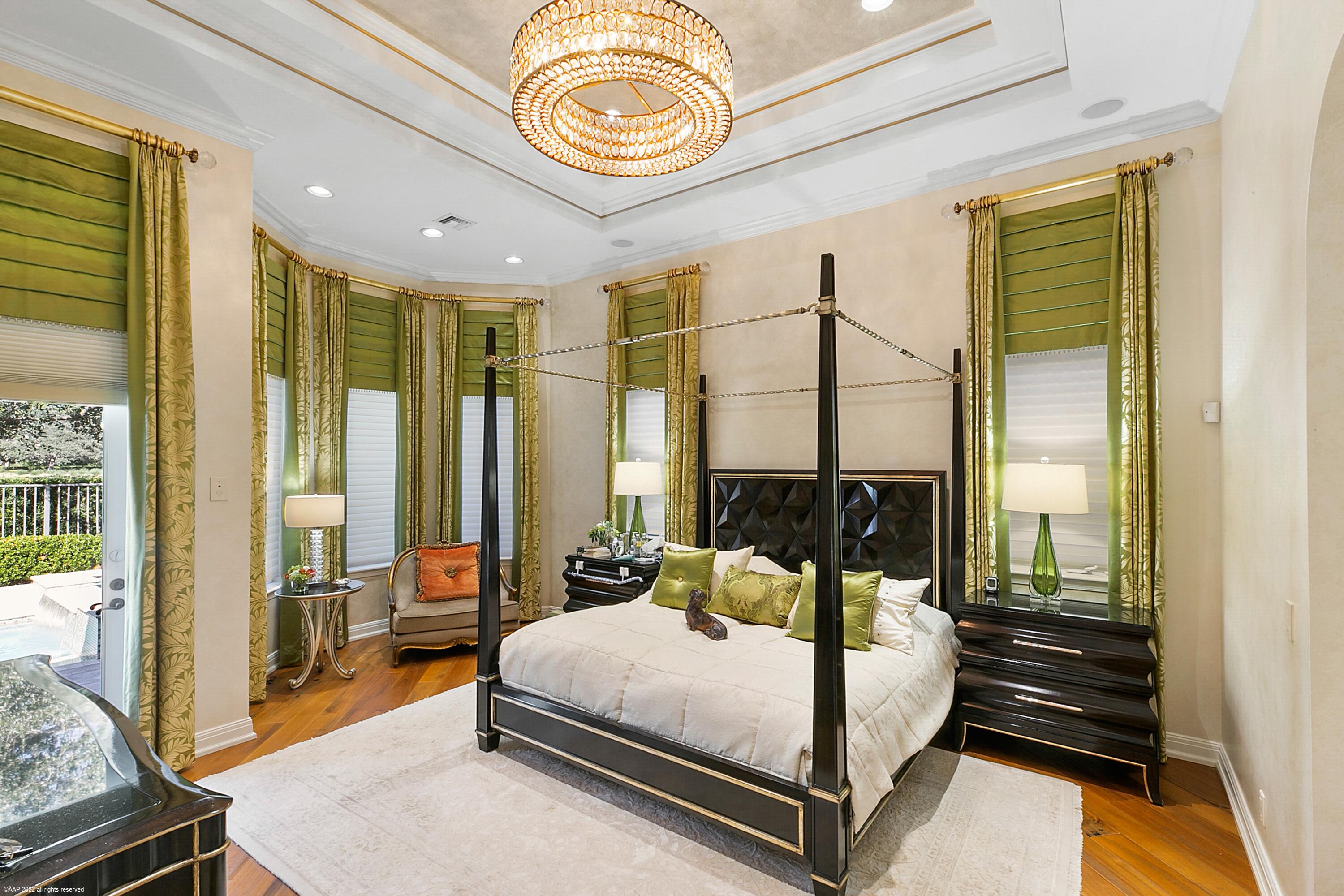 OLD PALM - Residential