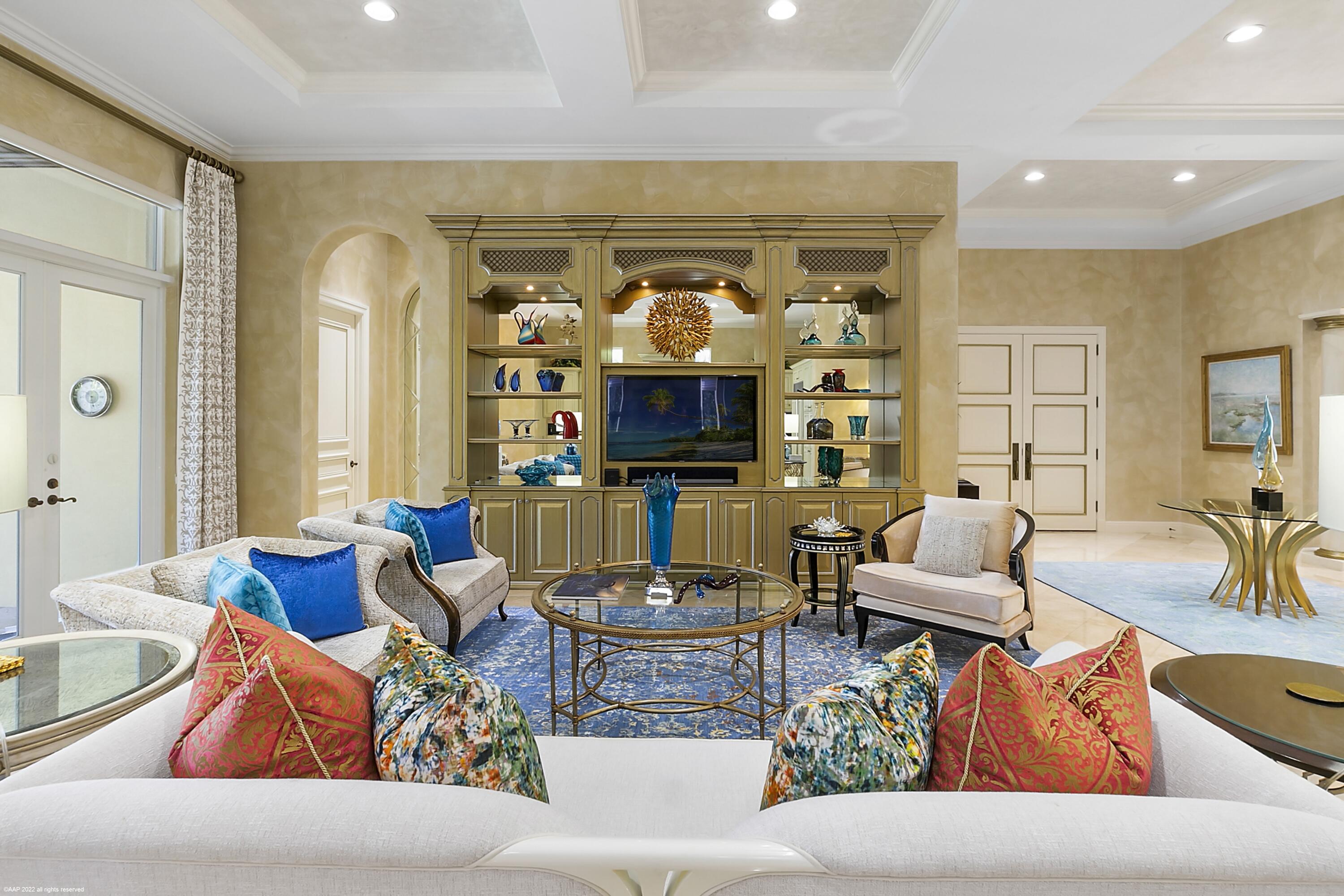 OLD PALM - Residential