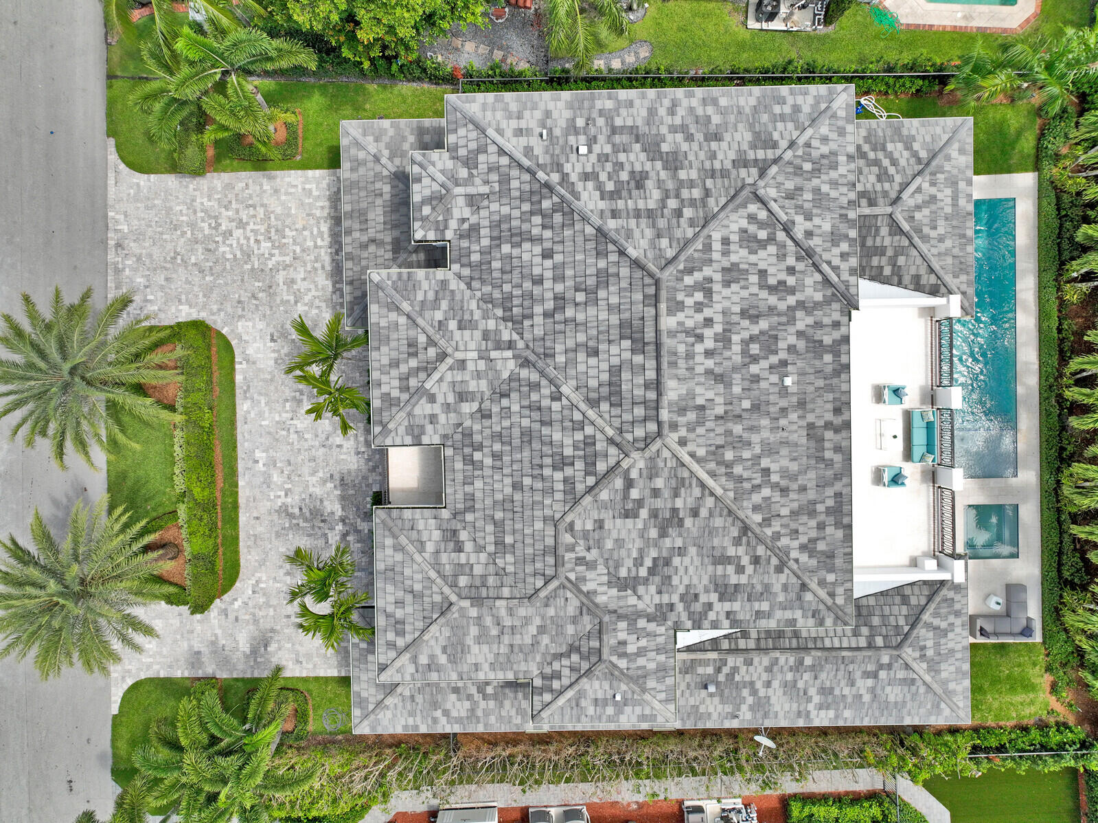 ROYAL PALM YACHT & COUNTRY CLUB - Residential