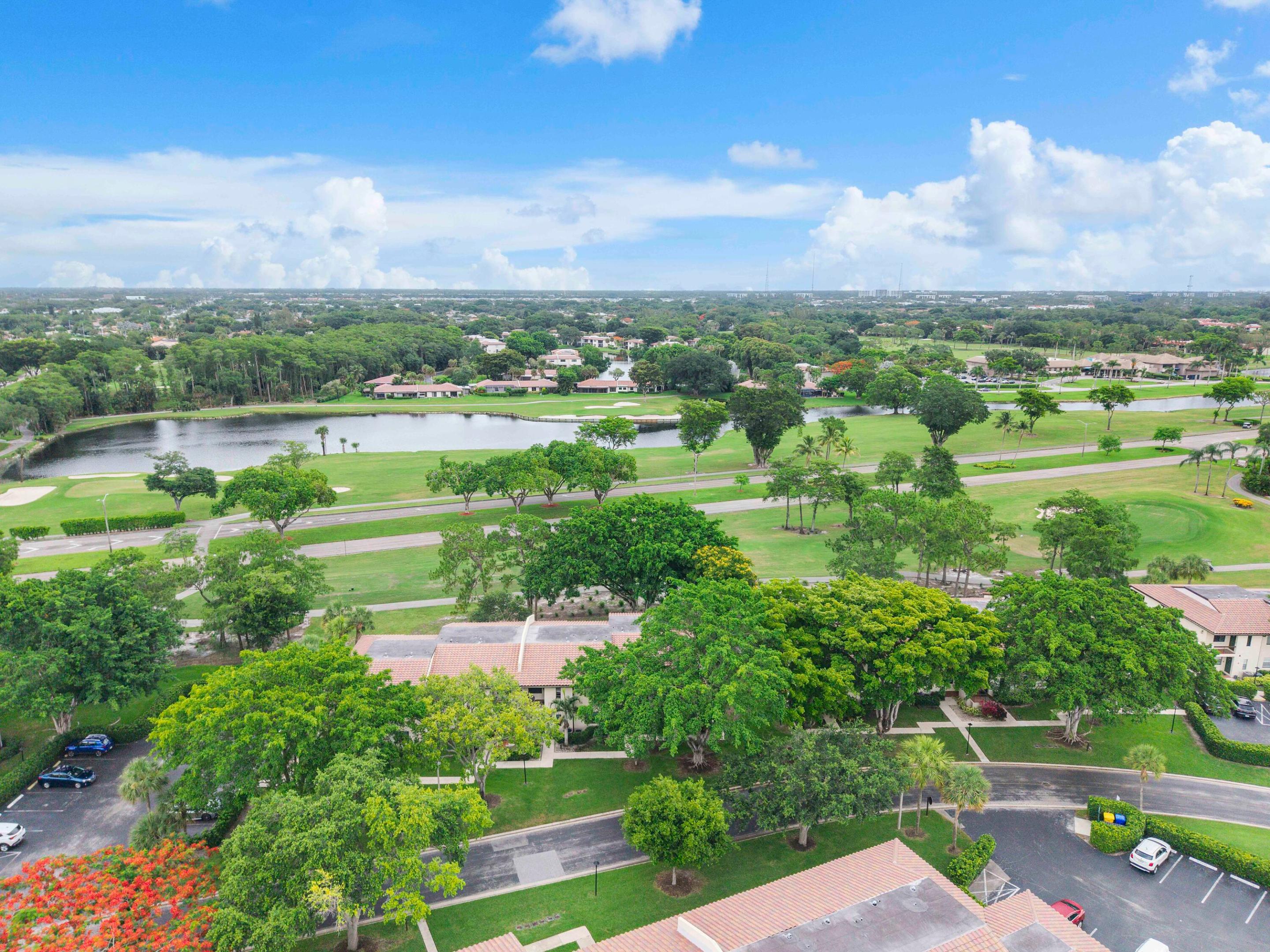 GLADES OF BOCA LAGO CONDO - Residential