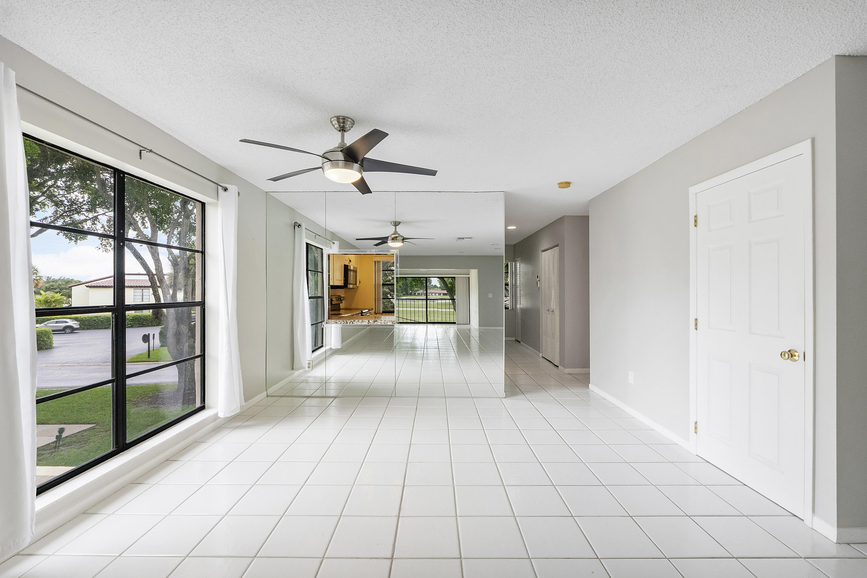 GLADES OF BOCA LAGO CONDO - Residential