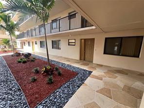 EATON AT HAMPTONS WEST CONDO - Residential Lease