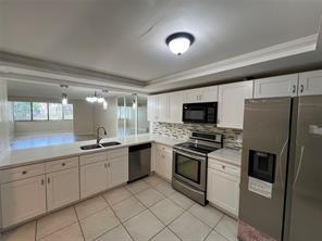EATON AT HAMPTONS WEST CONDO - Residential Lease