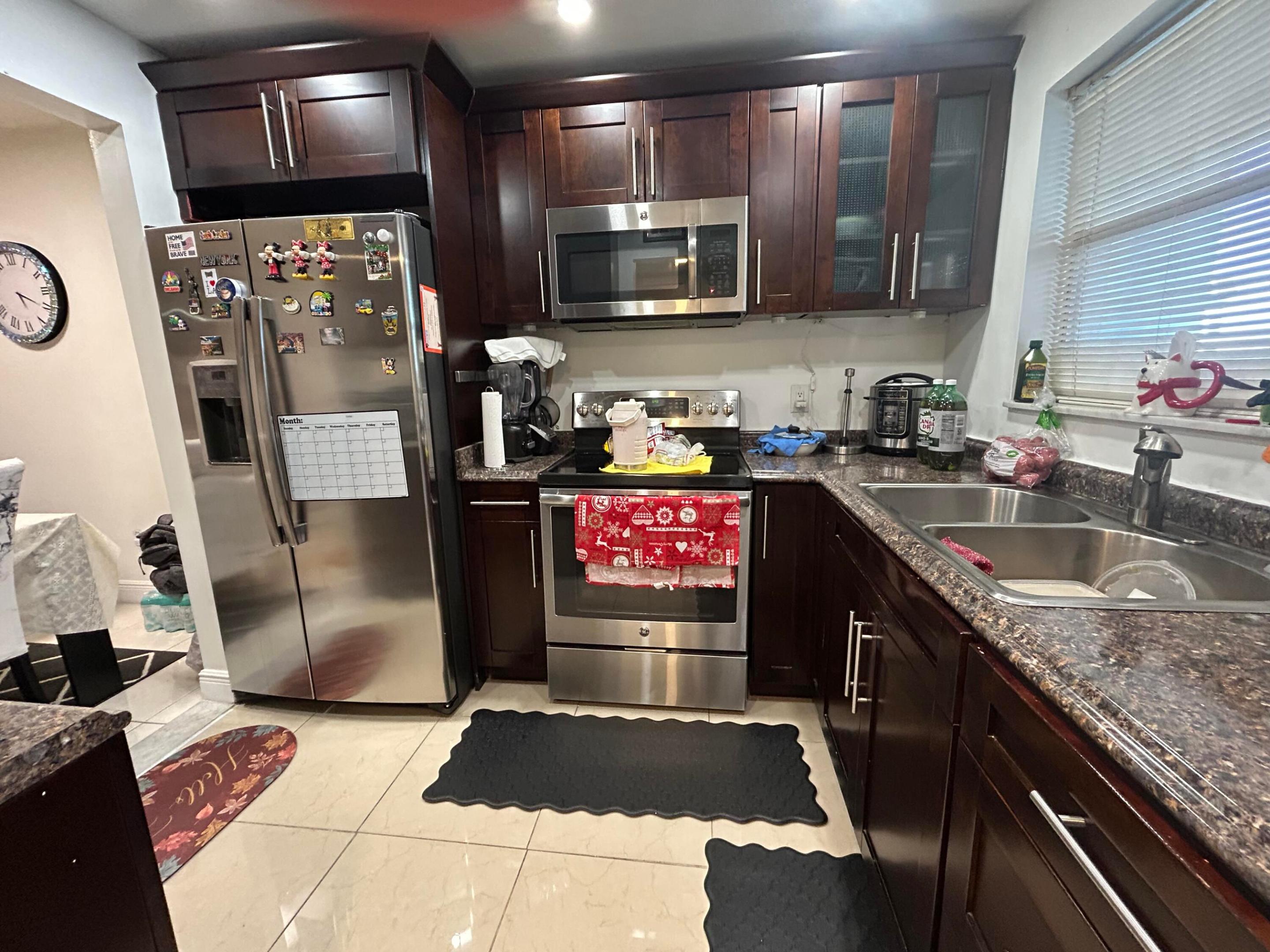 ROYAL PARK GARDENS I-B CONDO - Residential