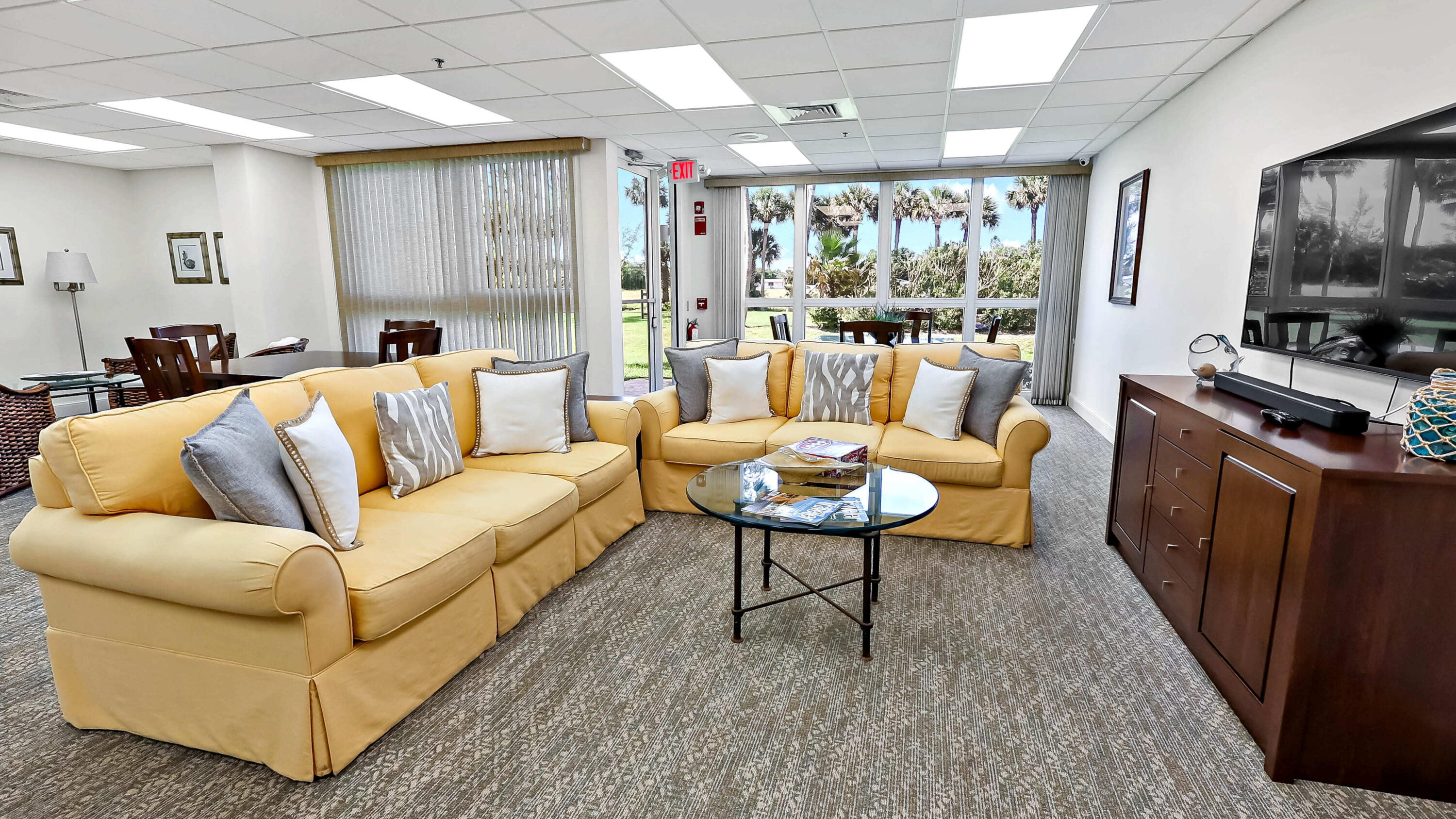 AQUANIQUE OCEAN CLUB, A CONDOMINIUM - Residential