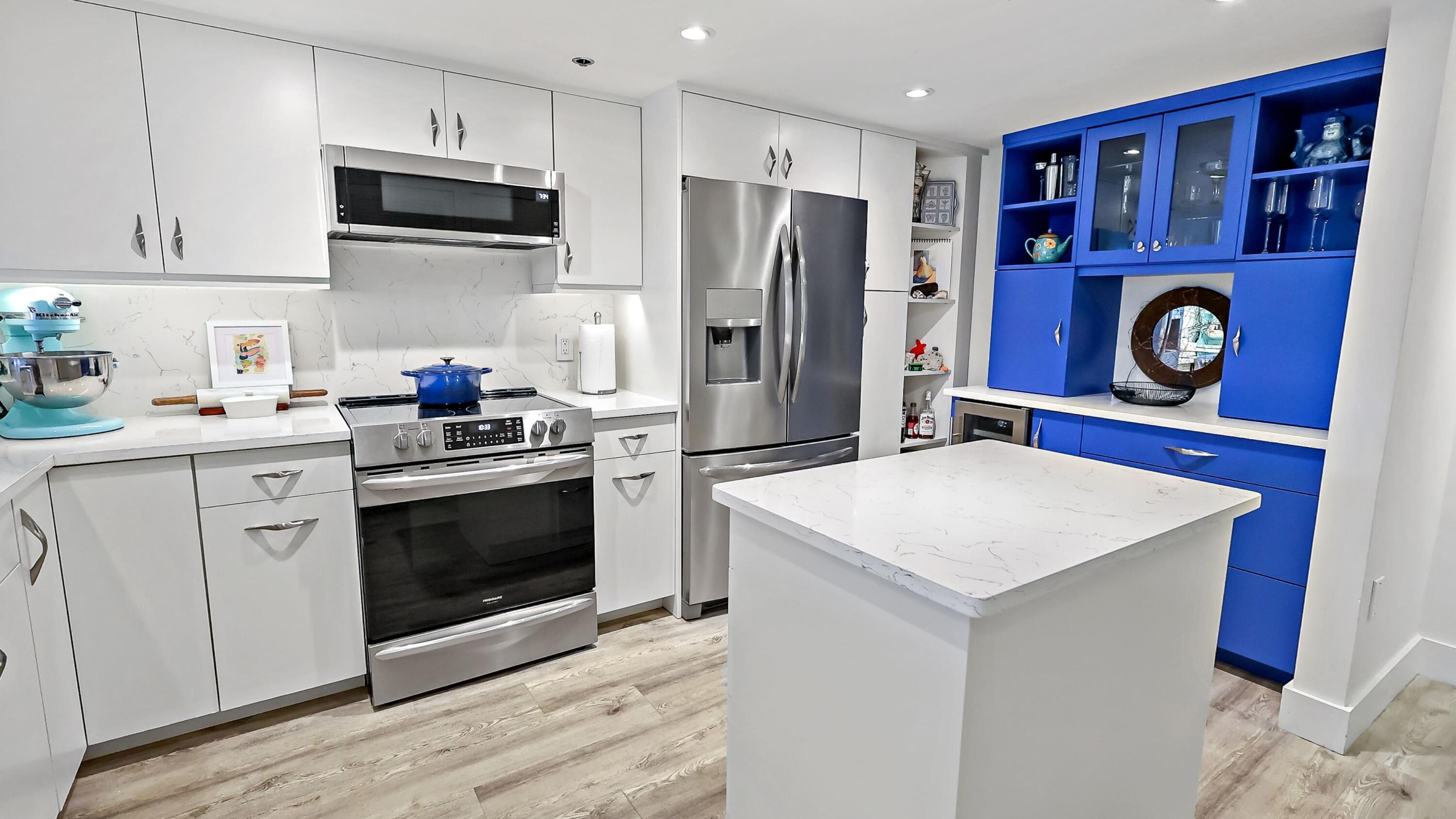 AQUANIQUE OCEAN CLUB, A CONDOMINIUM - Residential