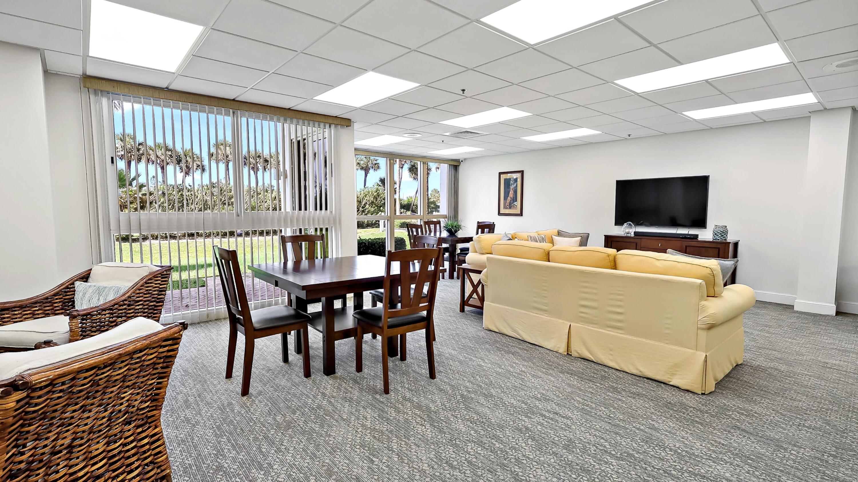 AQUANIQUE OCEAN CLUB, A CONDOMINIUM - Residential