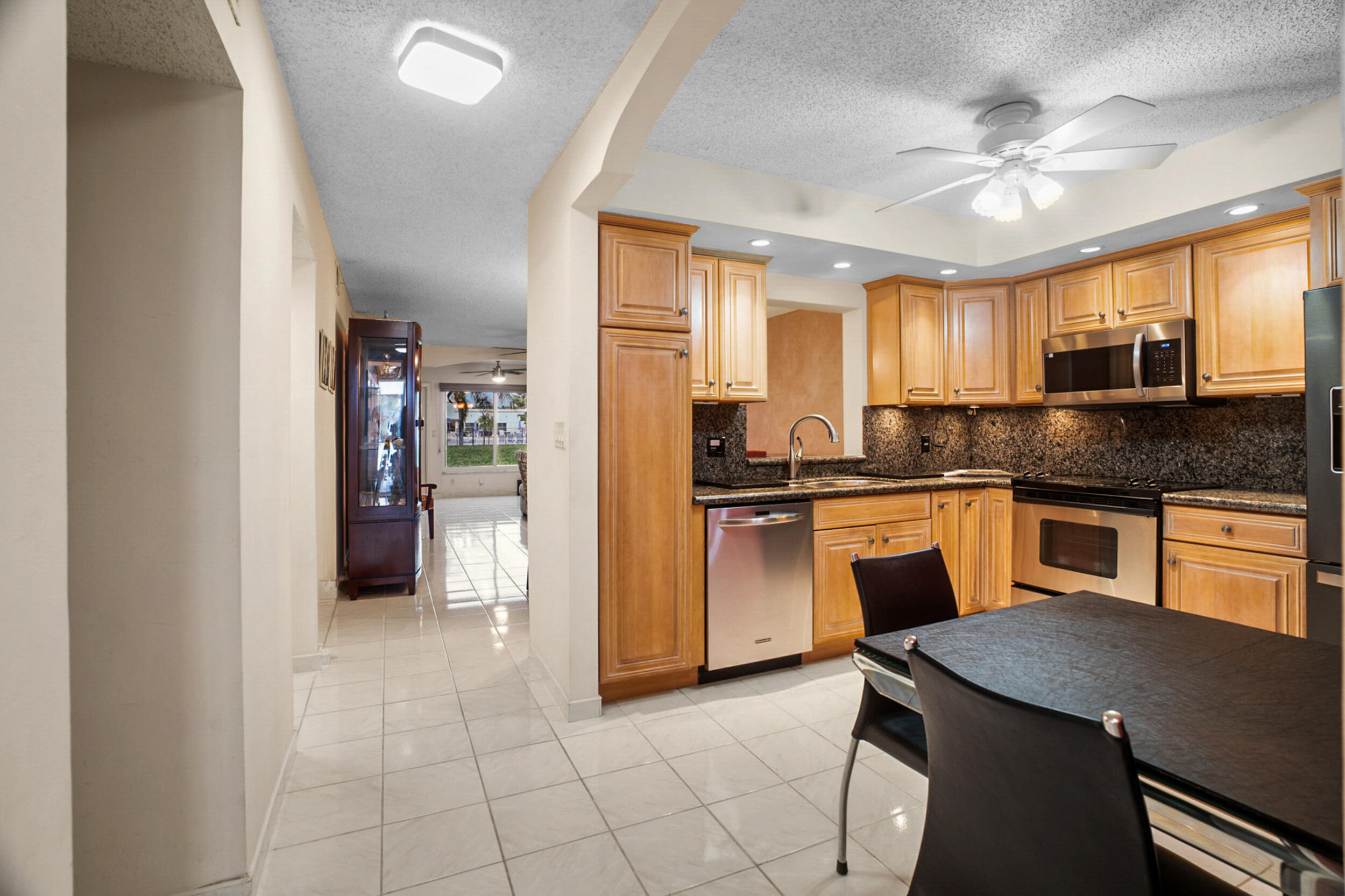 TOWN VILLAS - Residential