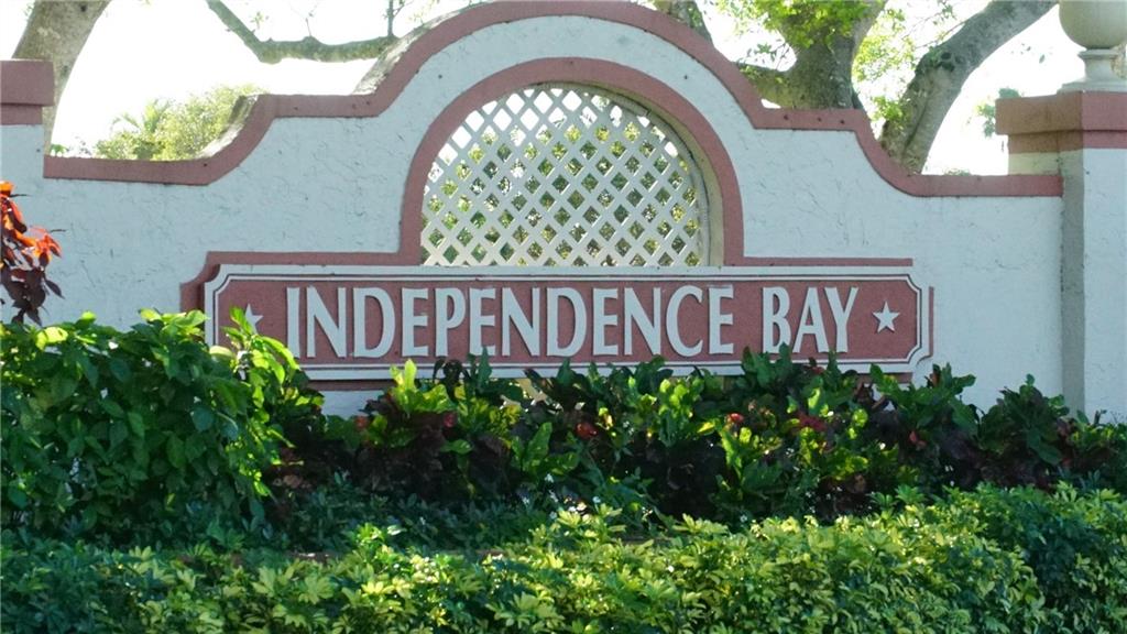 Independence Bay - gated - Residential