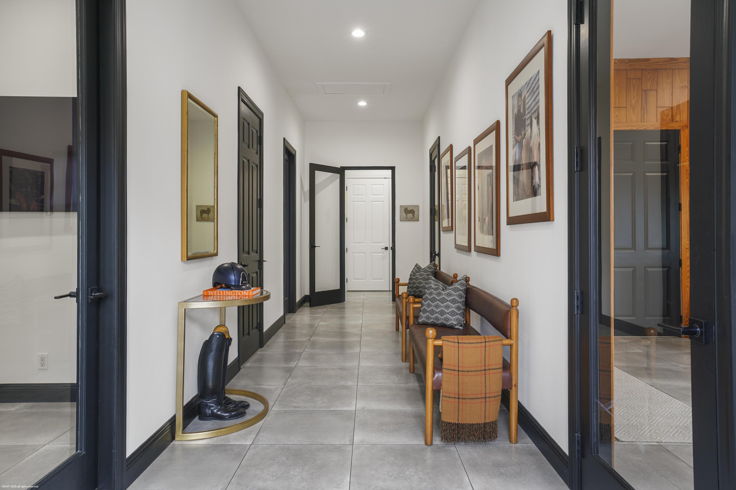 PALM BEACH POINT - Residential