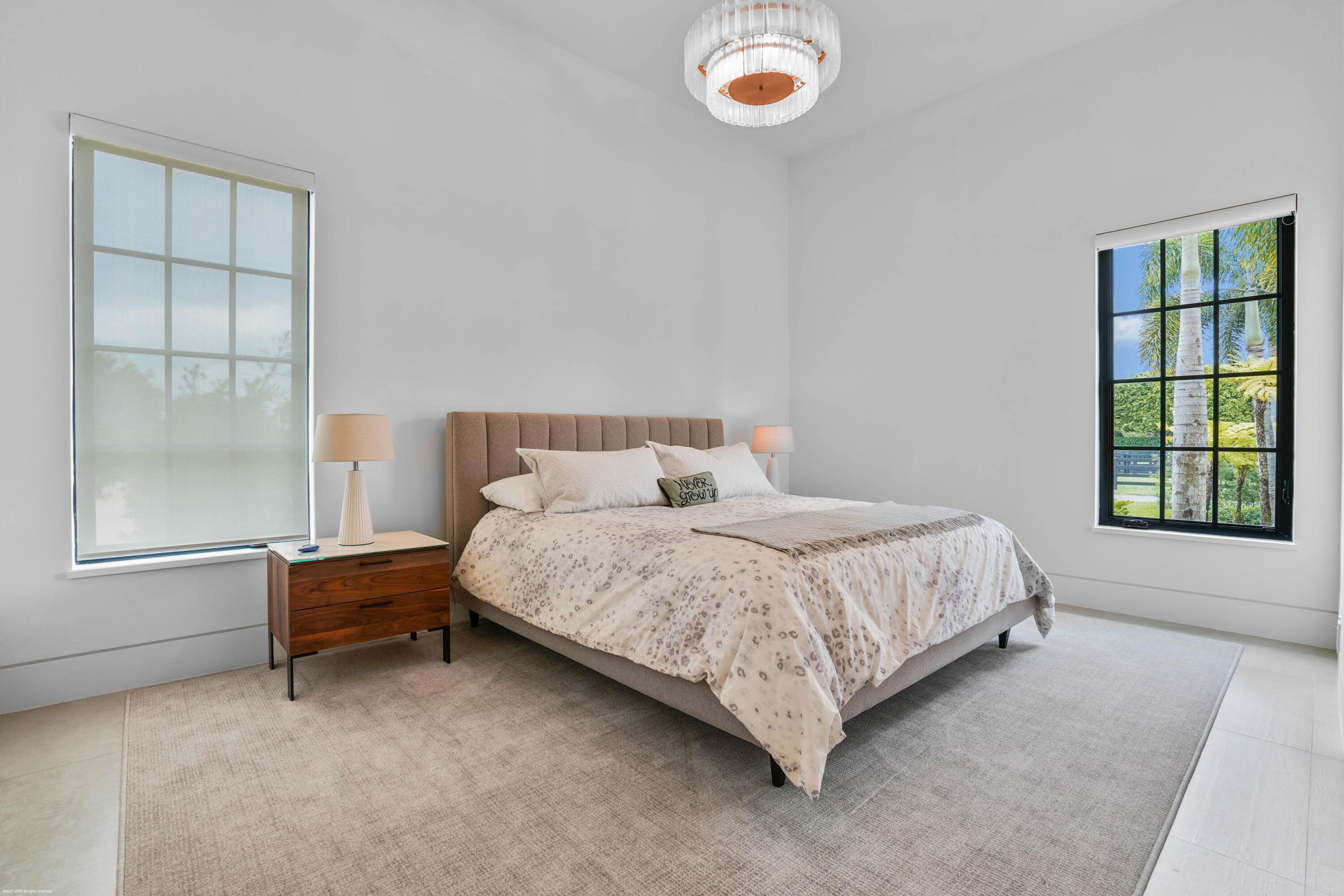 PALM BEACH POINT - Residential