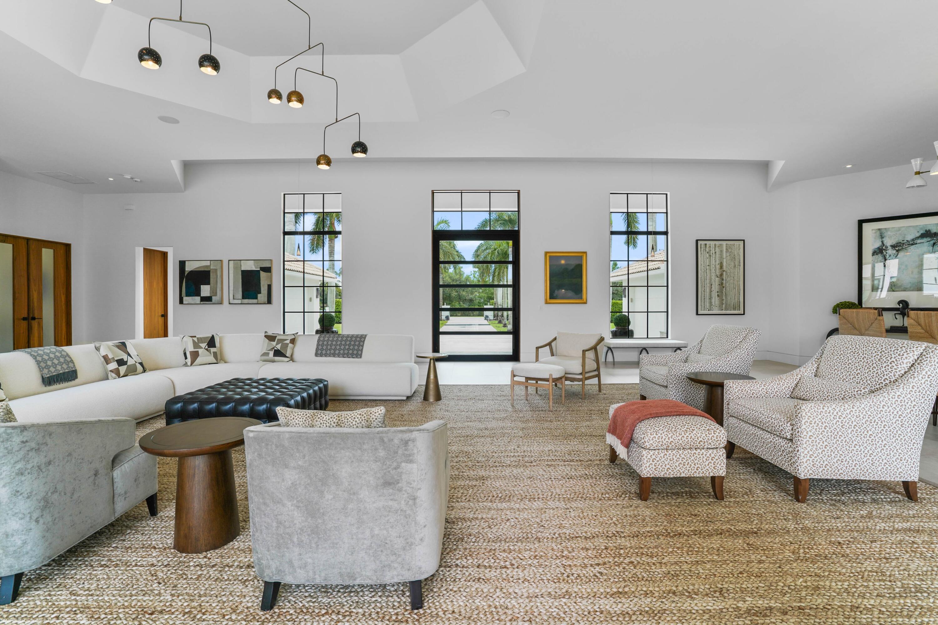 PALM BEACH POINT - Residential