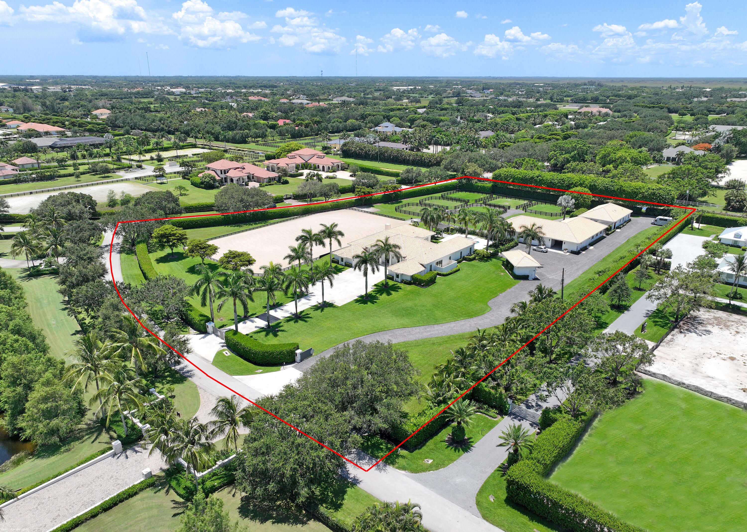 PALM BEACH POINT - Residential