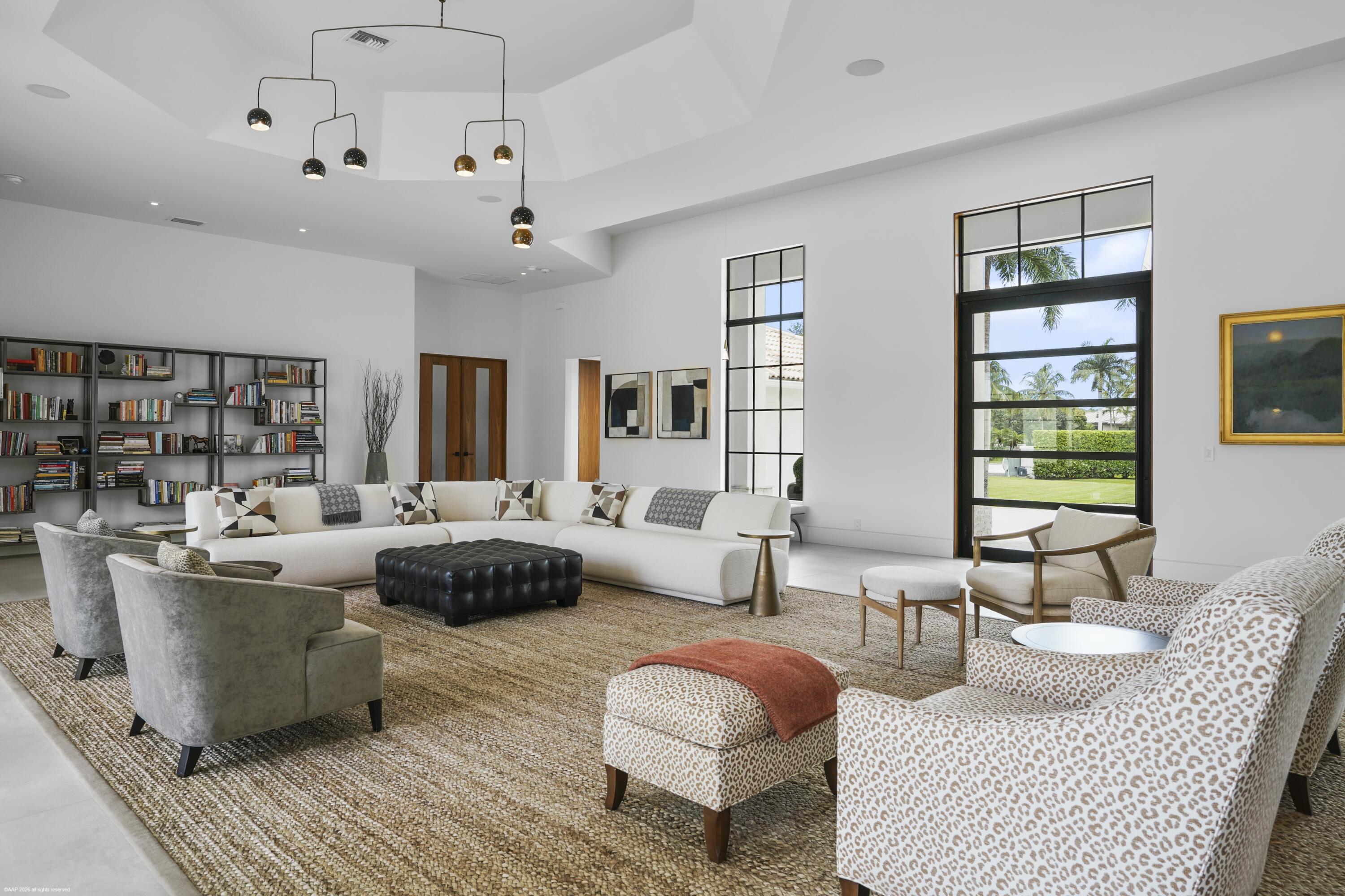 PALM BEACH POINT - Residential