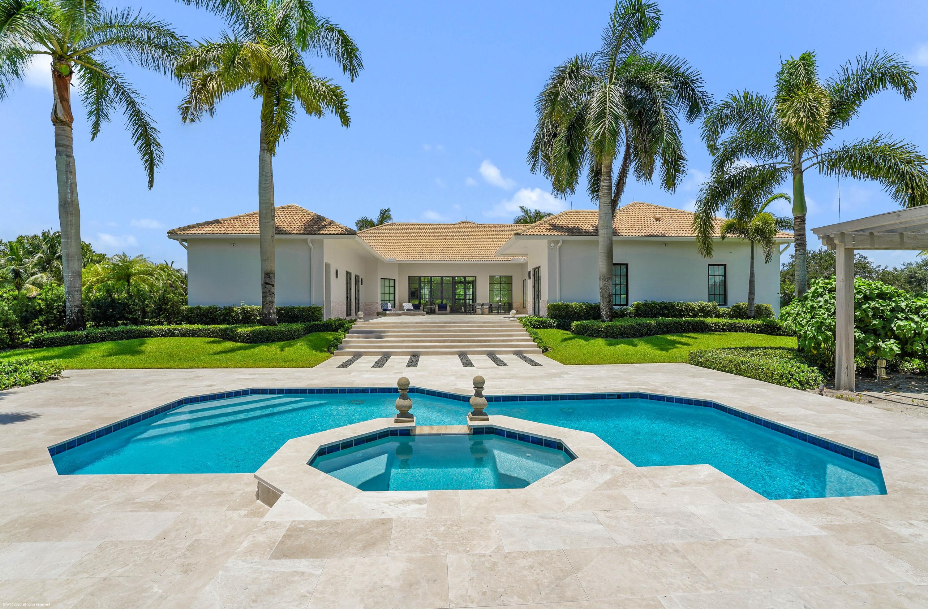 PALM BEACH POINT - Residential