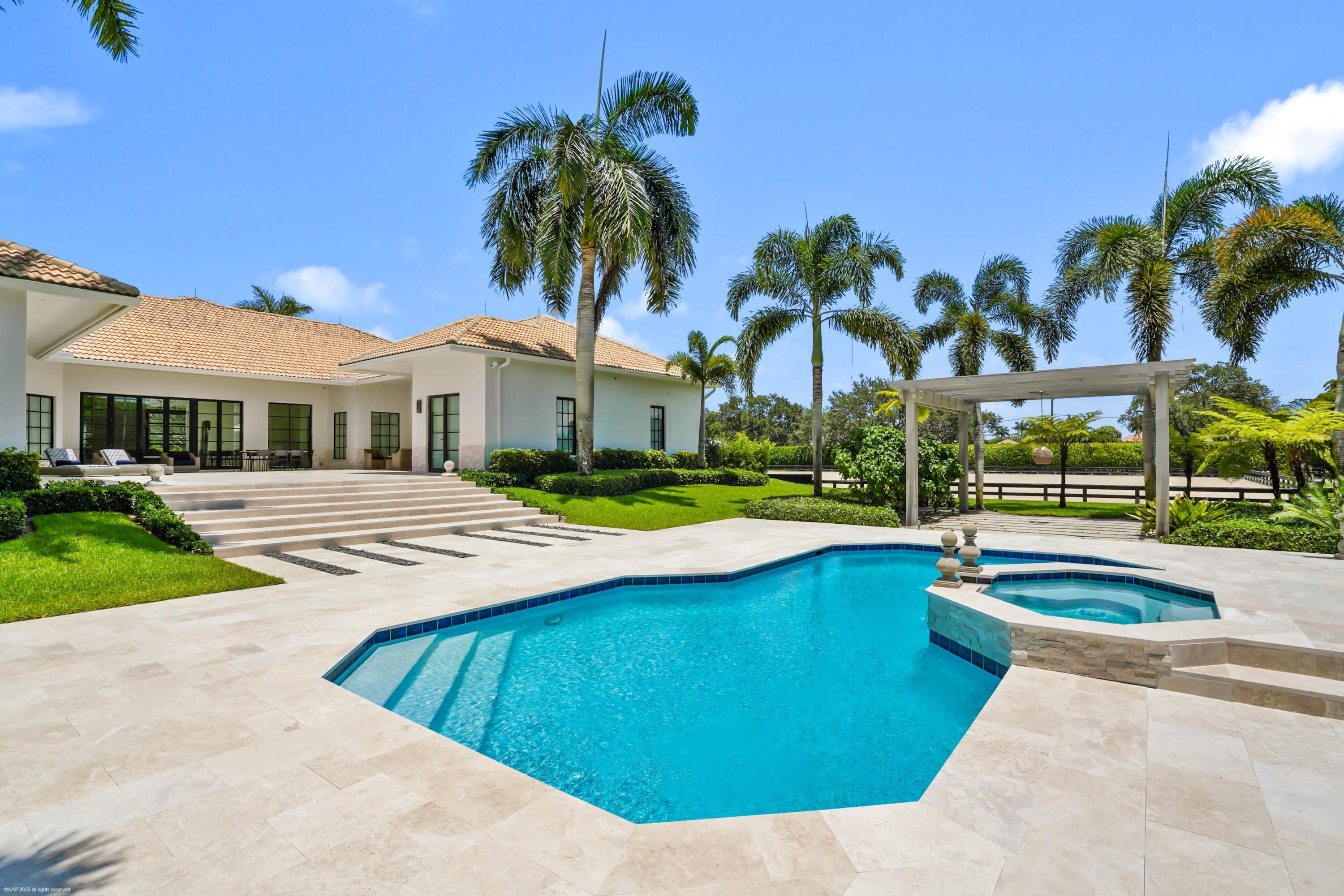 PALM BEACH POINT - Residential