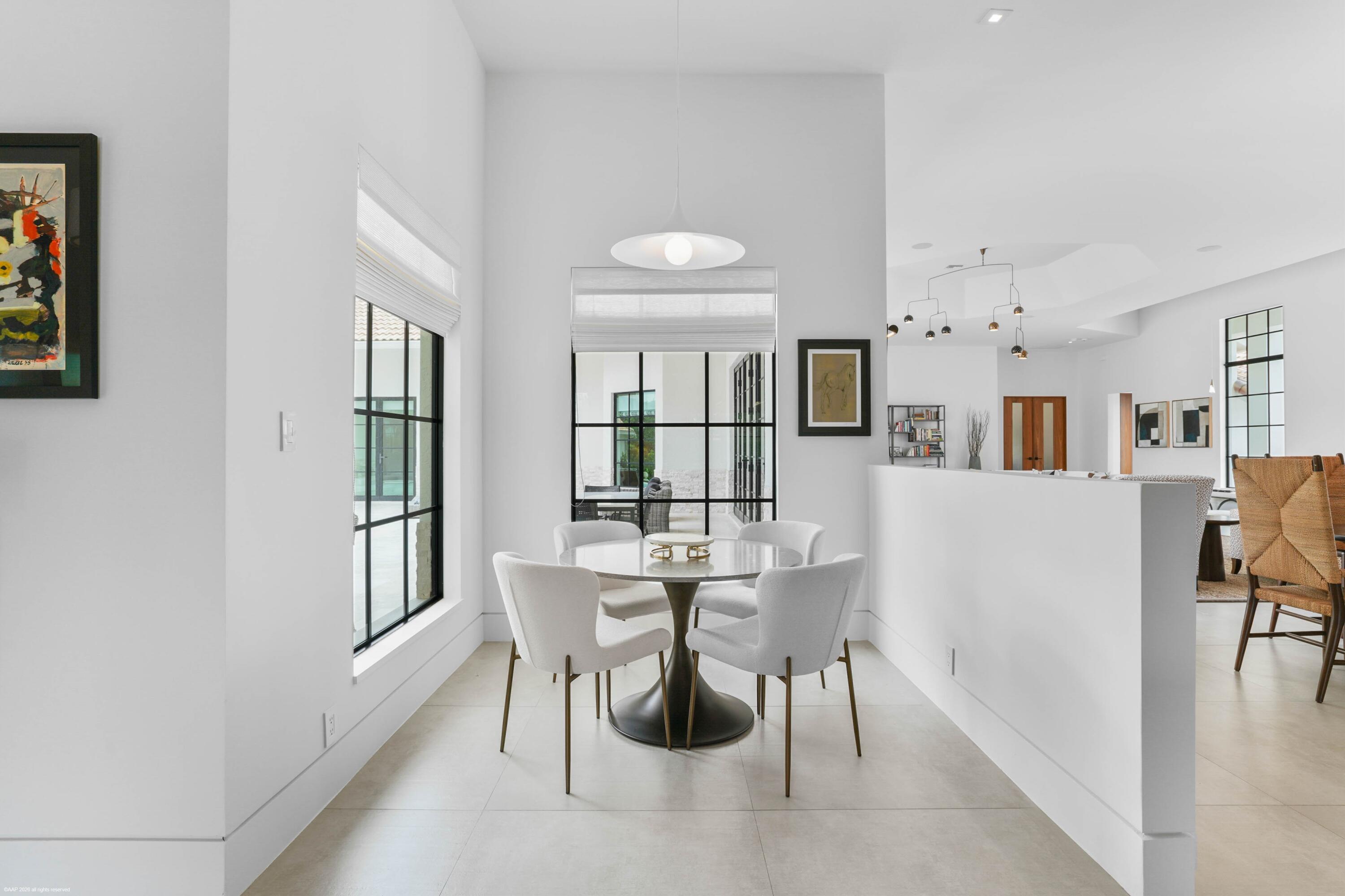 PALM BEACH POINT - Residential