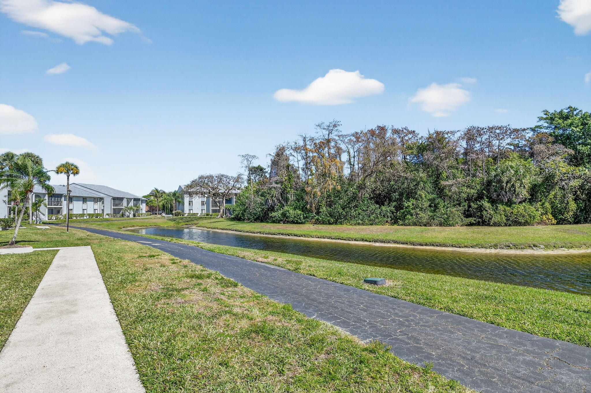 Palm Club Village 1 - Residential