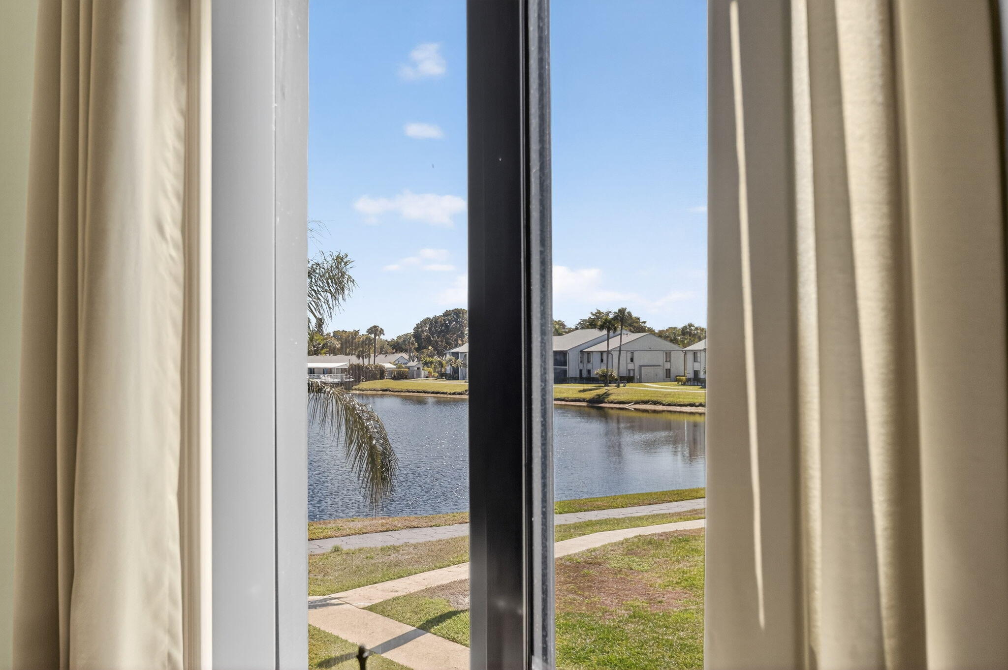 Palm Club Village 1 - Residential