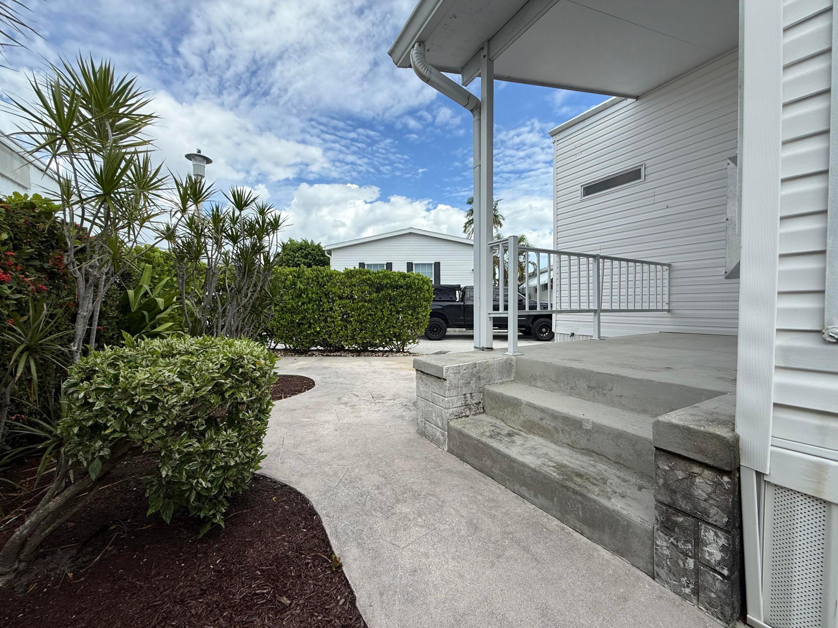 BRINY BREEZES INC - Residential