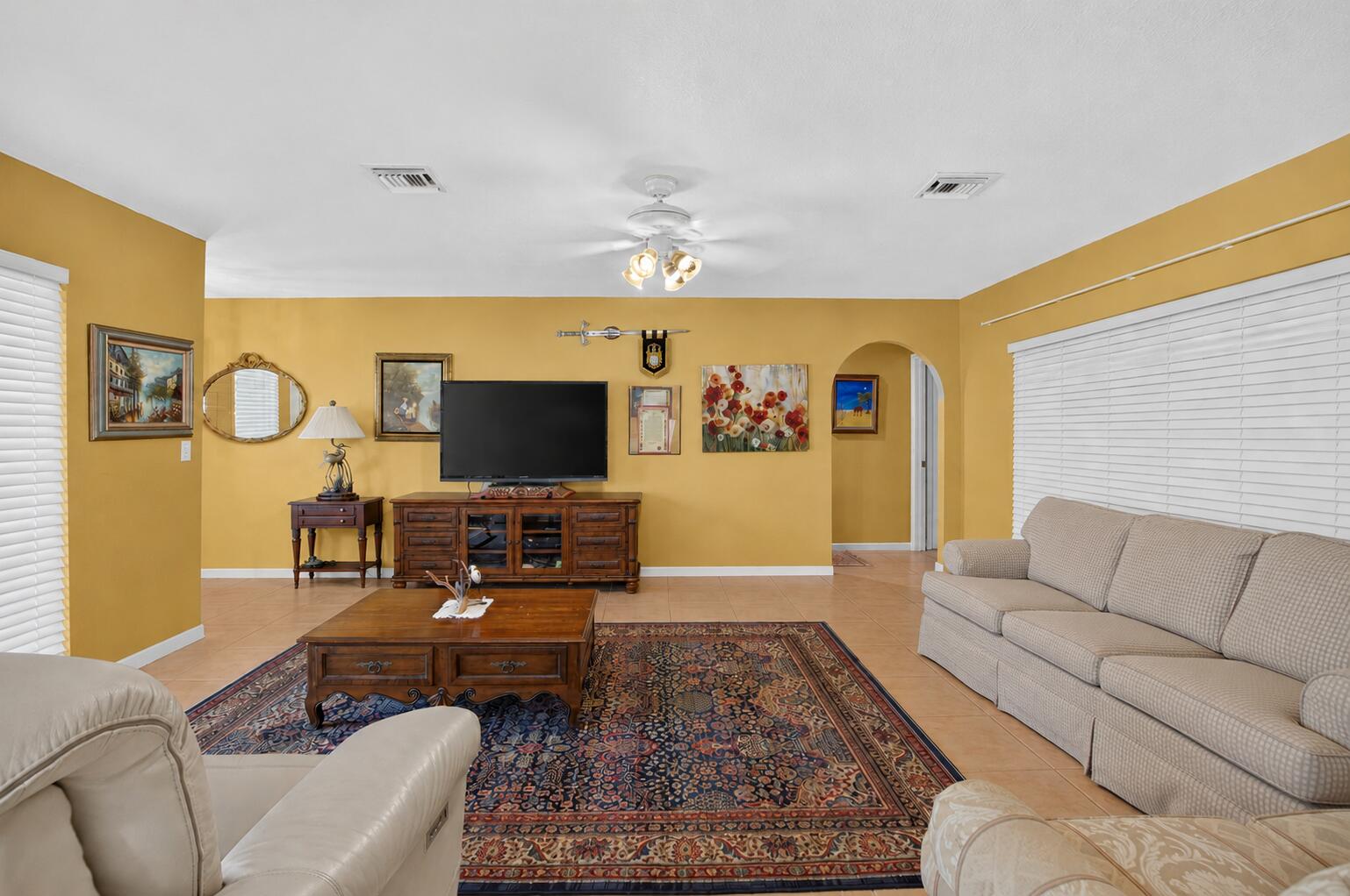 ROYAL OAK HILLS 1ST SEC - Residential