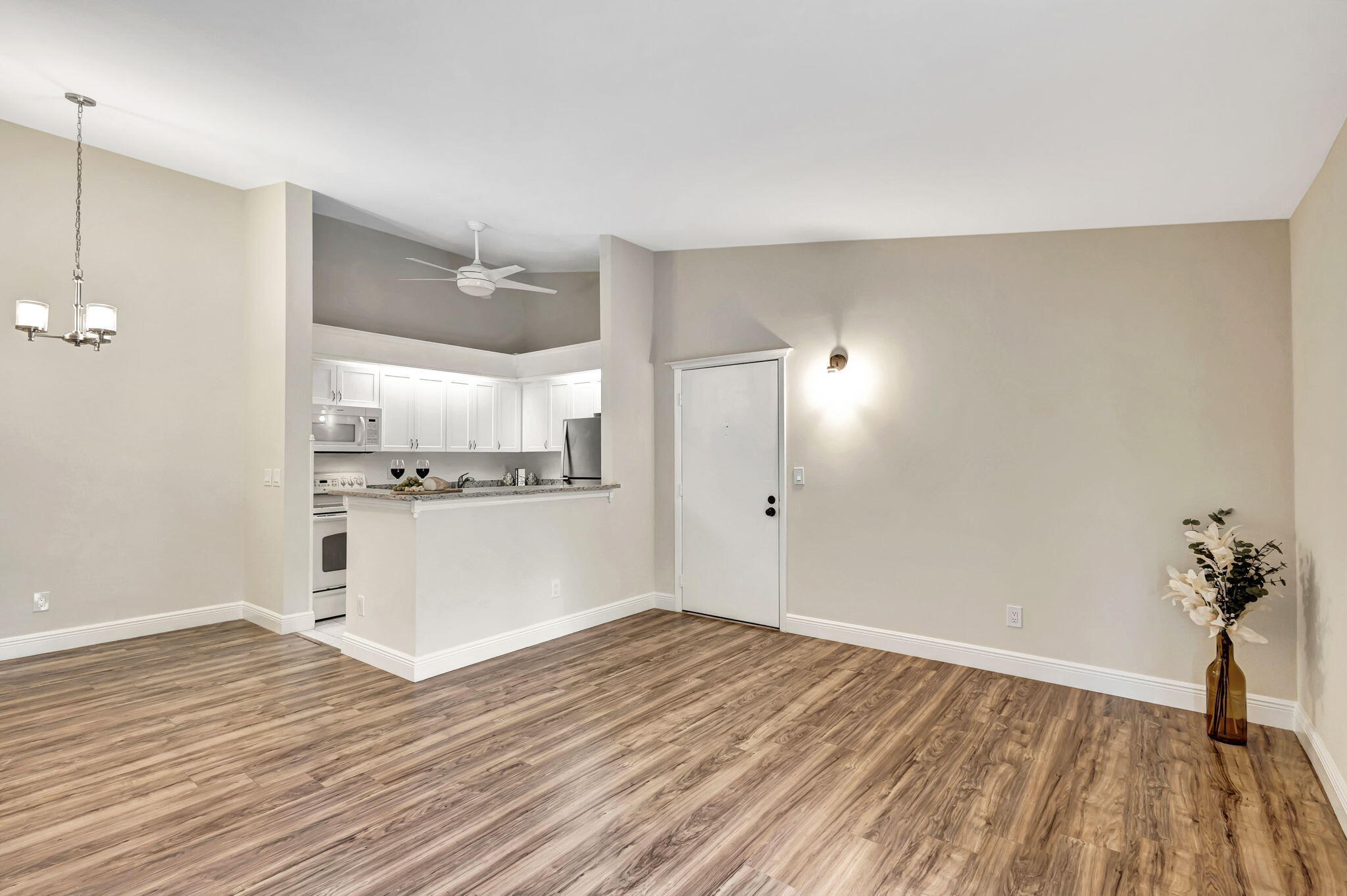 DUNBAR WOODS CONDO I II AND III IN OR4410P782, - Residential