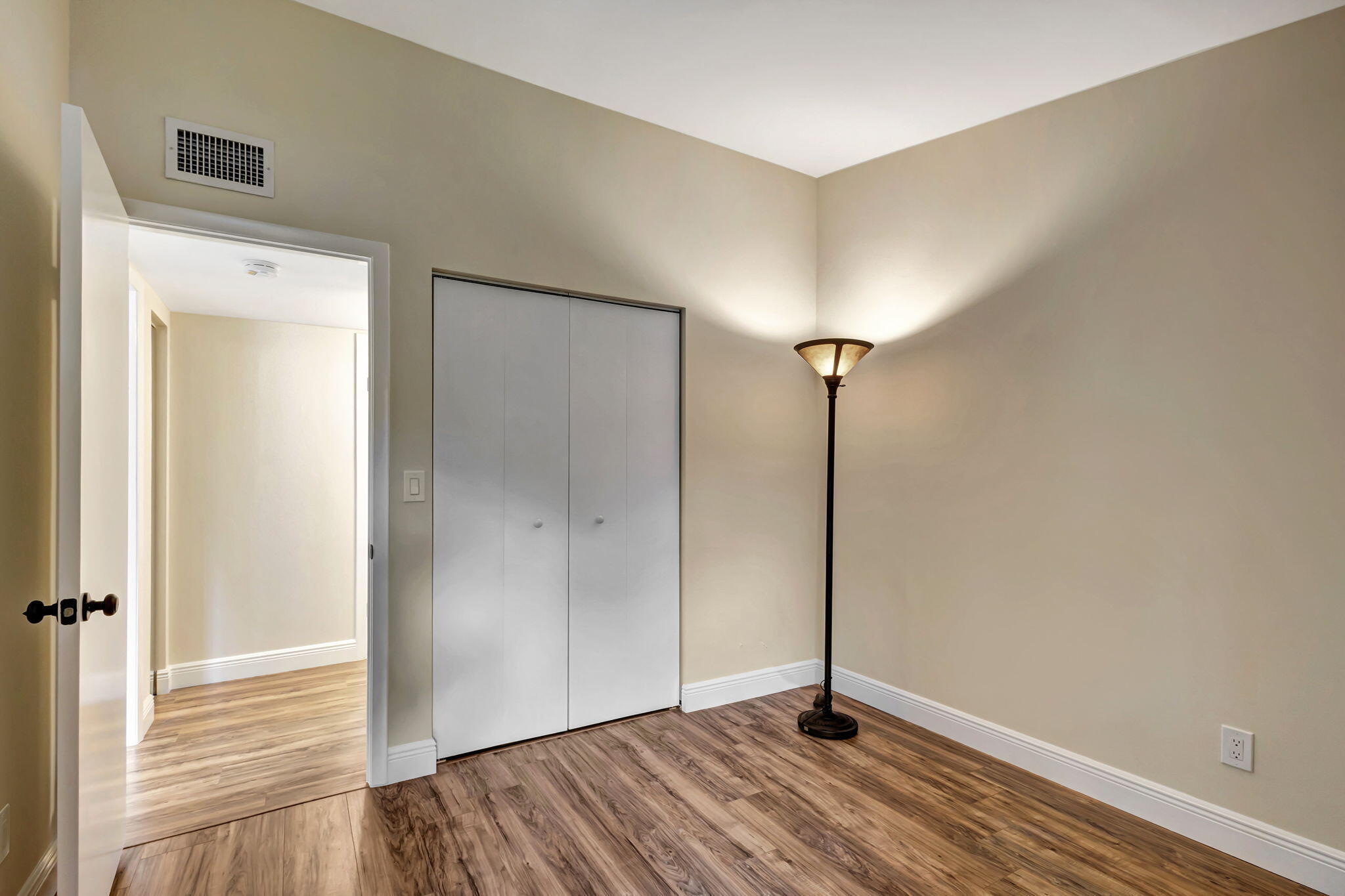 DUNBAR WOODS CONDO I II AND III IN OR4410P782, - Residential